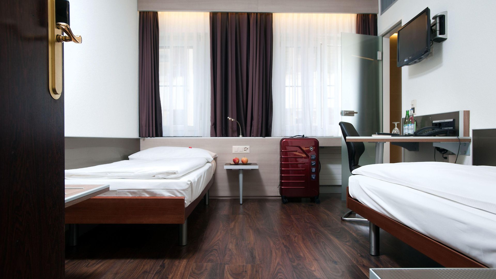 Alexander Old Town 3*