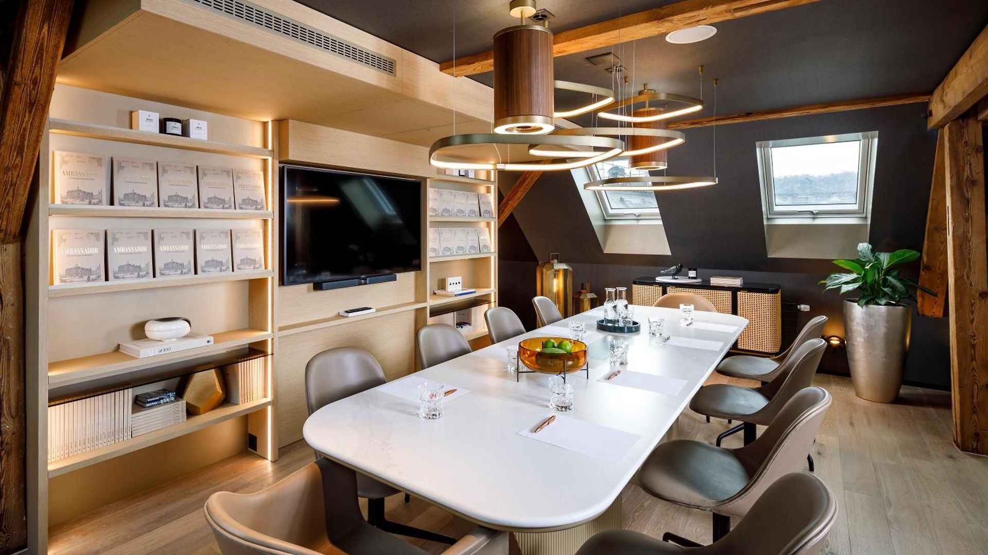 Small Luxury Ambassador Hotel Zürich