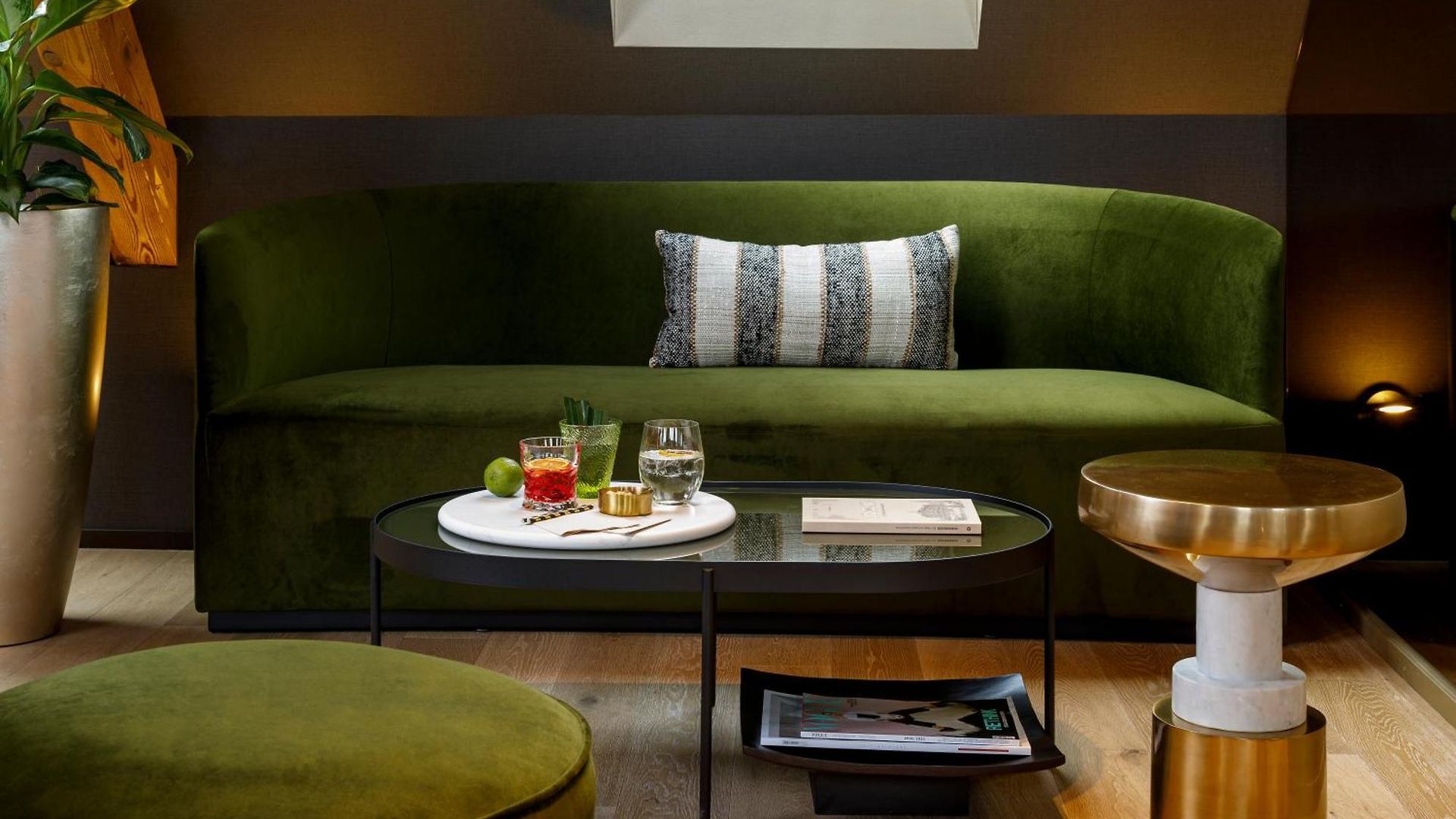 Small Luxury Ambassador 4* Zürich