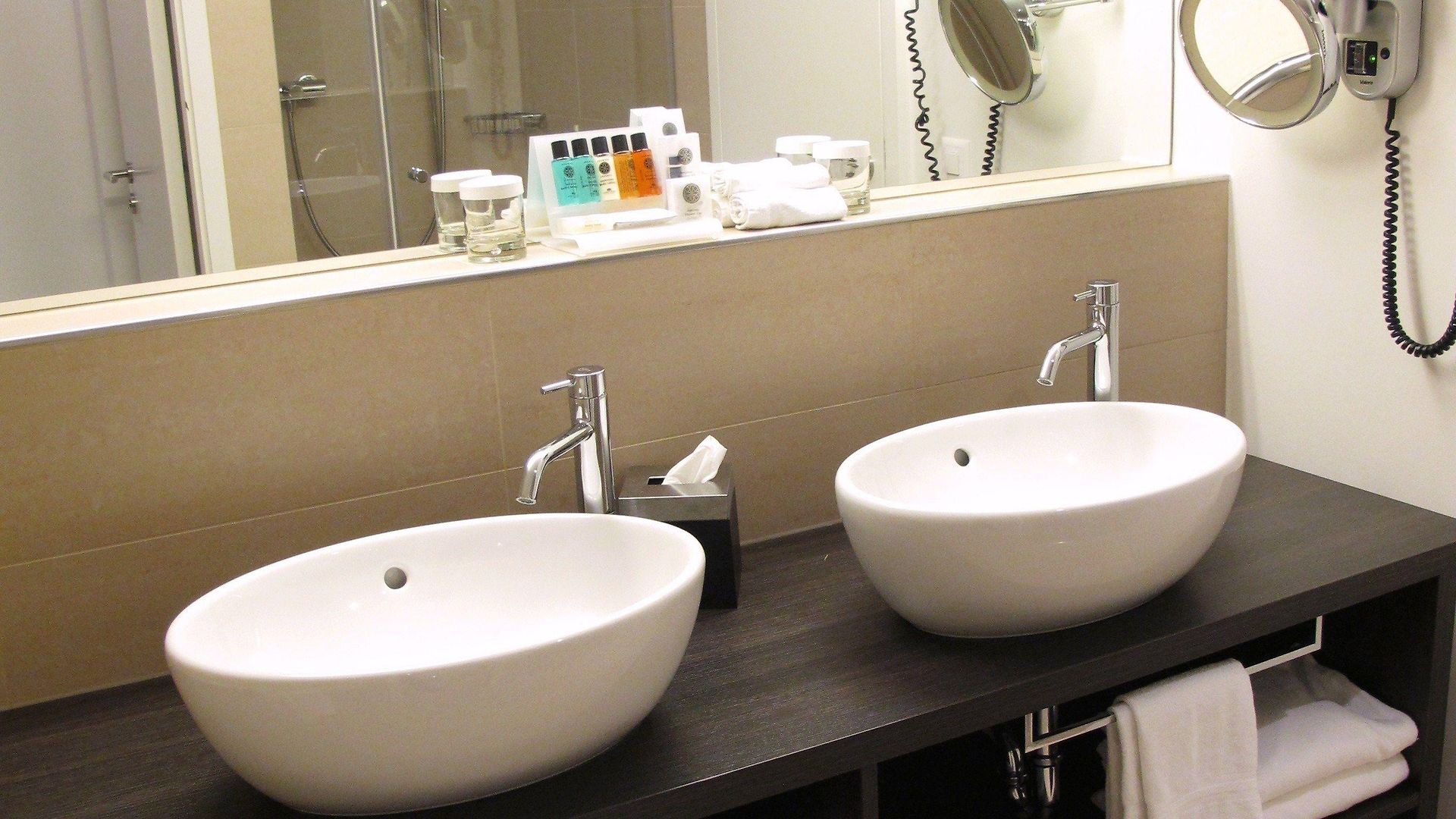 Crowne Plaza Zürich, An Ihg Hotel 4*