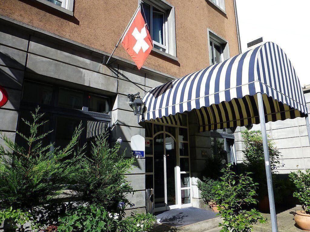 Hotel Montana 3*