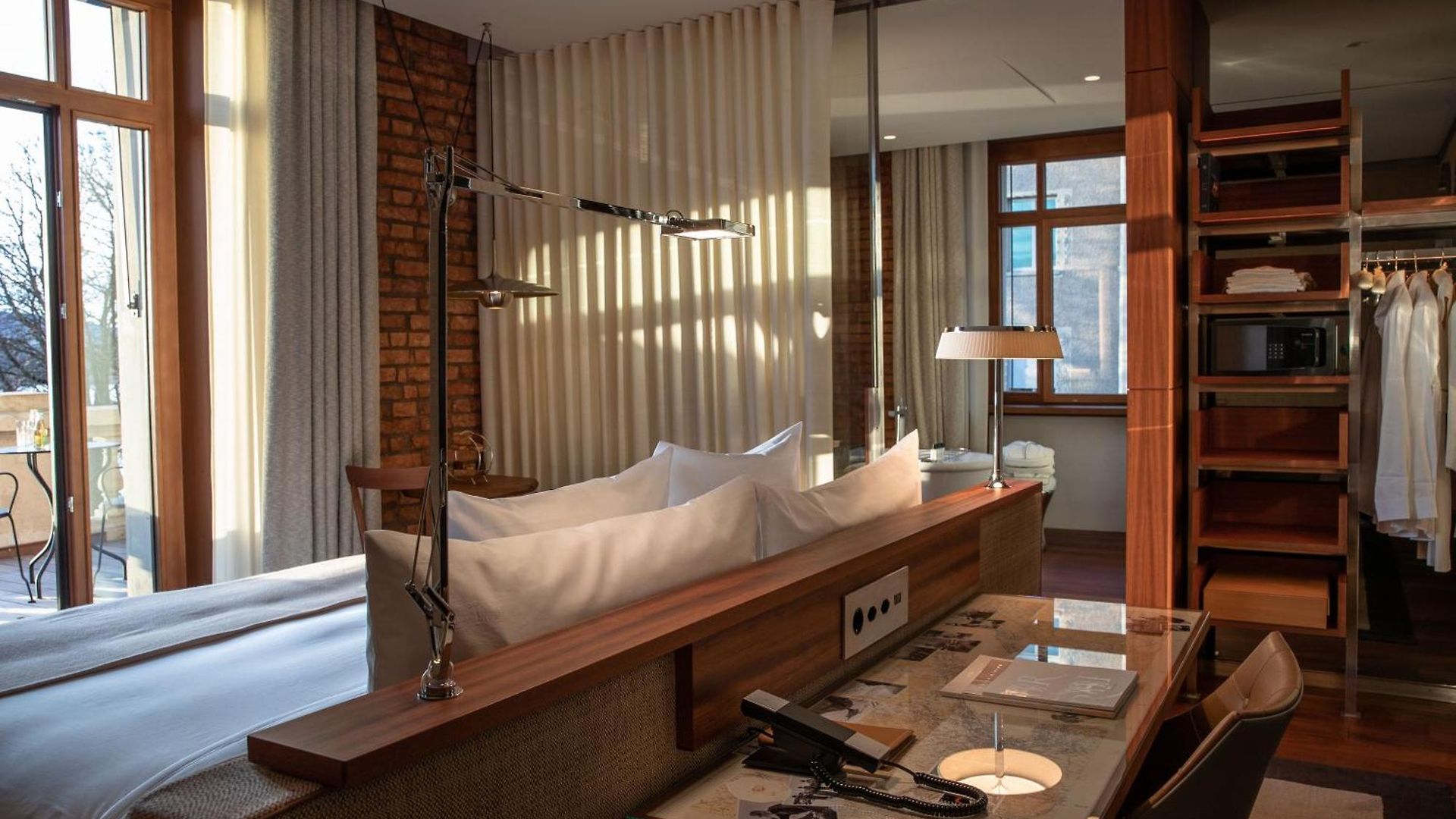 Hotel La Reserve Eden Au 5*
