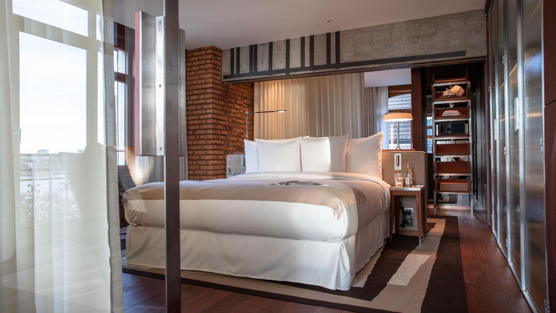 Hotel La Reserve Eden Au 5*