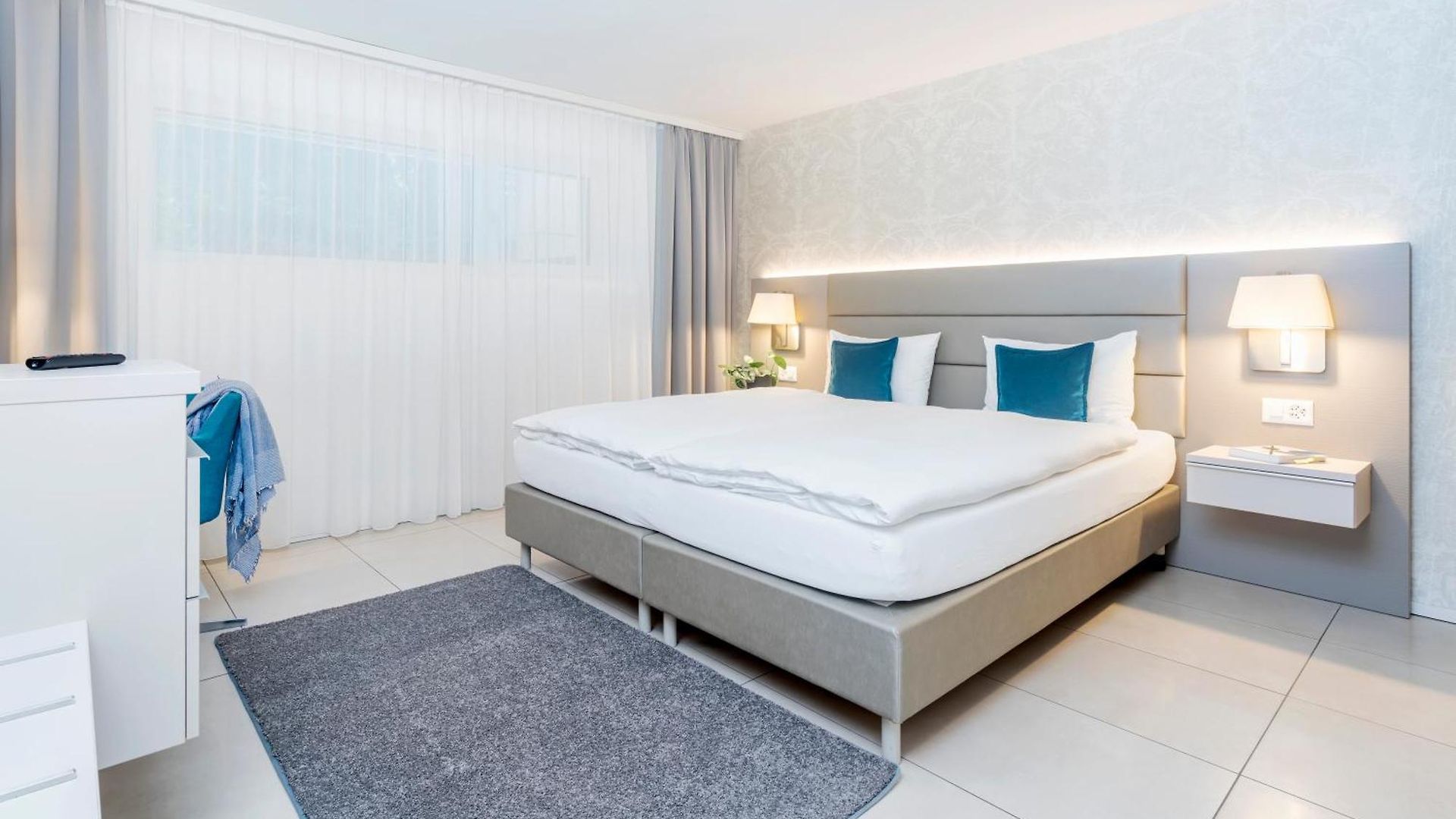 Aparthotel - Lindenstrasse 4*