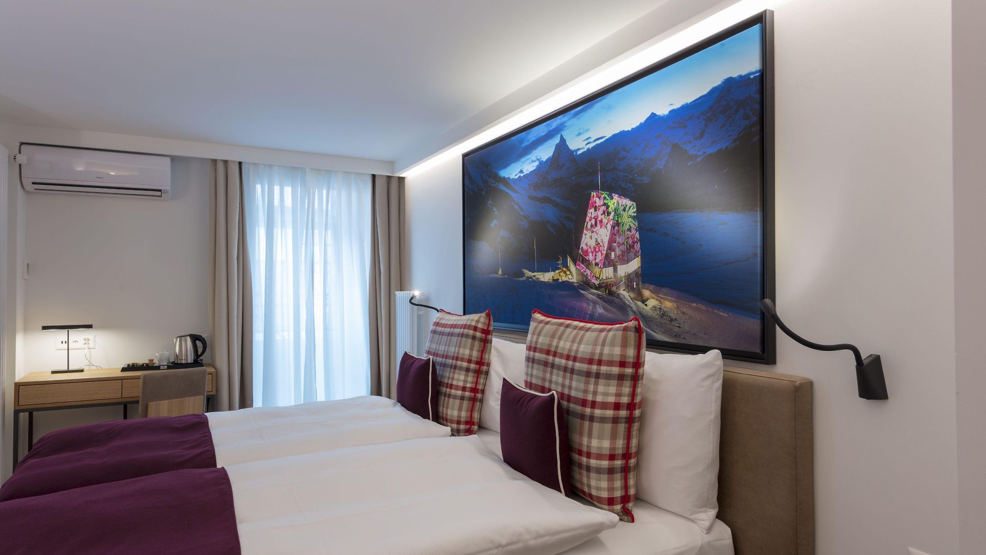 Hotel Fred Leonhardstrasse - Mobile Check-in 3*