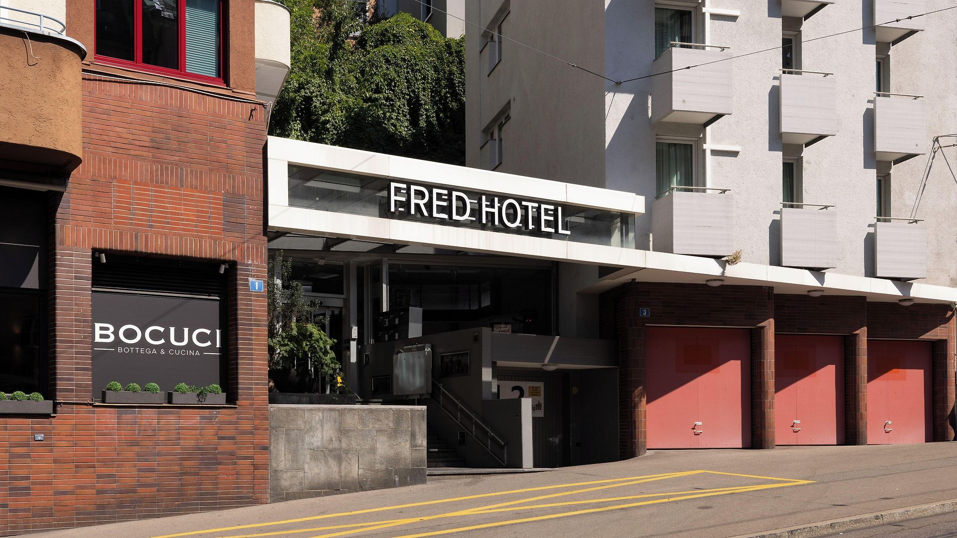 Hotel Fred Leonhardstrasse - Mobile Check-in 3*
