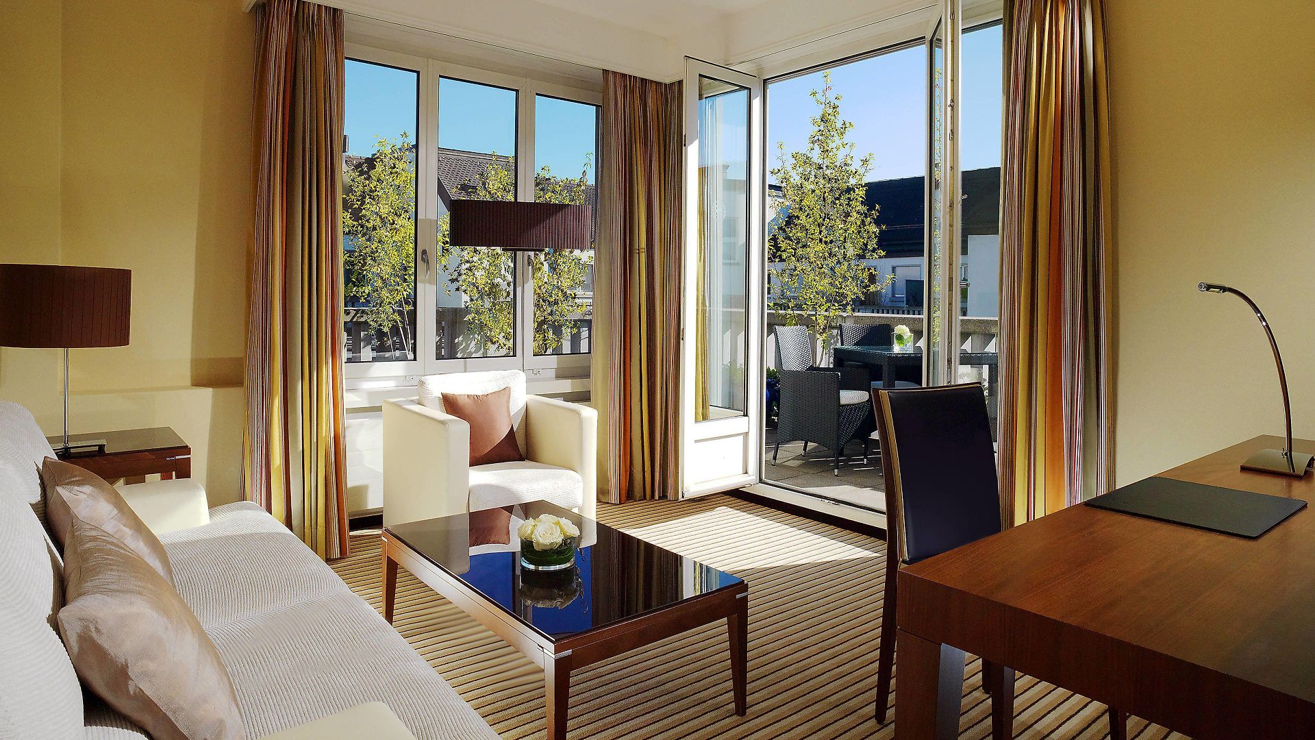 Hotel Neues Schloss Privat Zurich, Autograph Collection Zürich