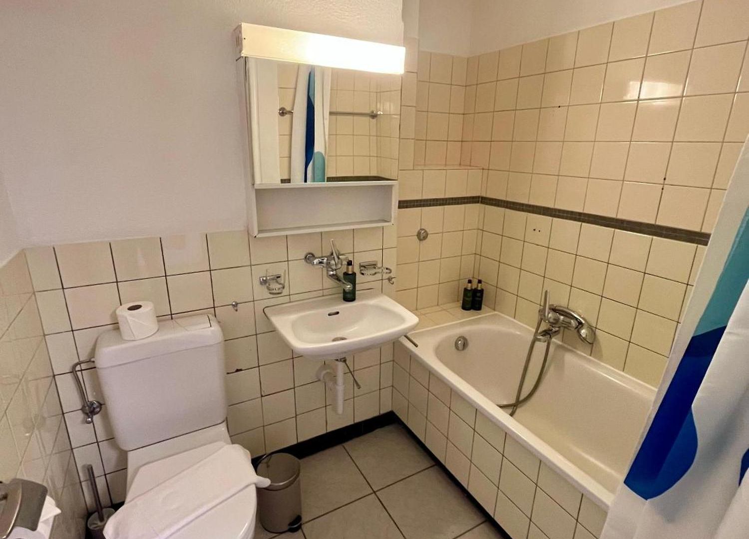 Chic Comfort In A Prime Location