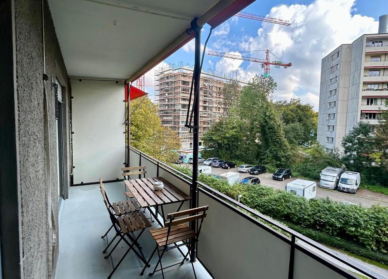 Chic Comfort In A Prime Location Apartment Zurich