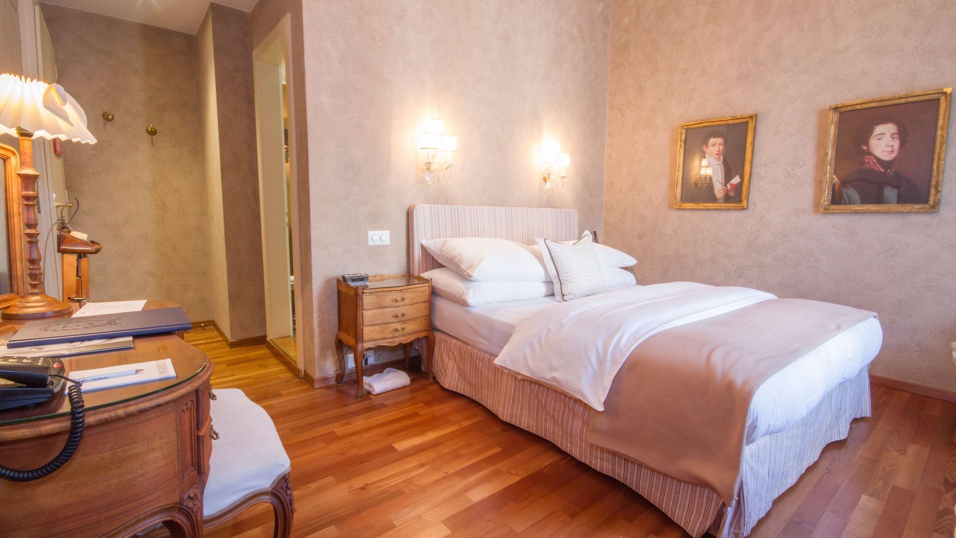 Hotel Europe 4*