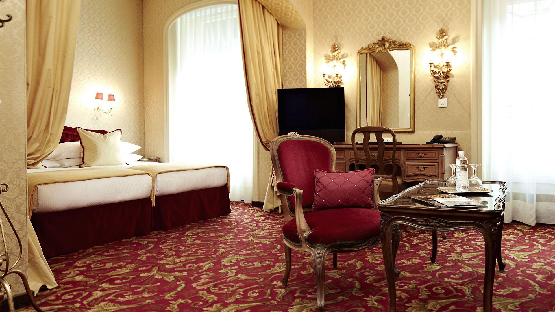Hotel Europe 4*