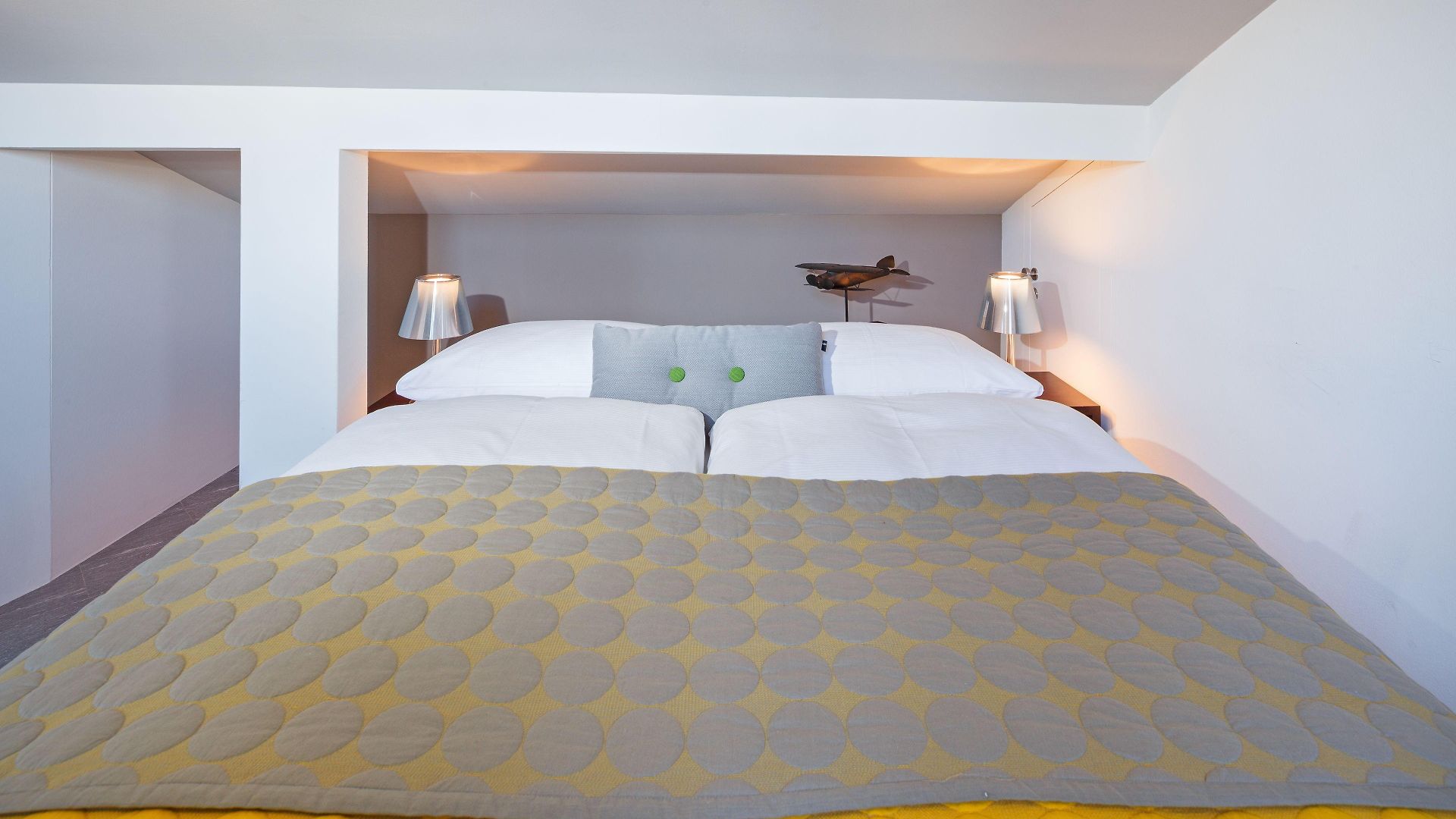 Hotel Roessli 3*