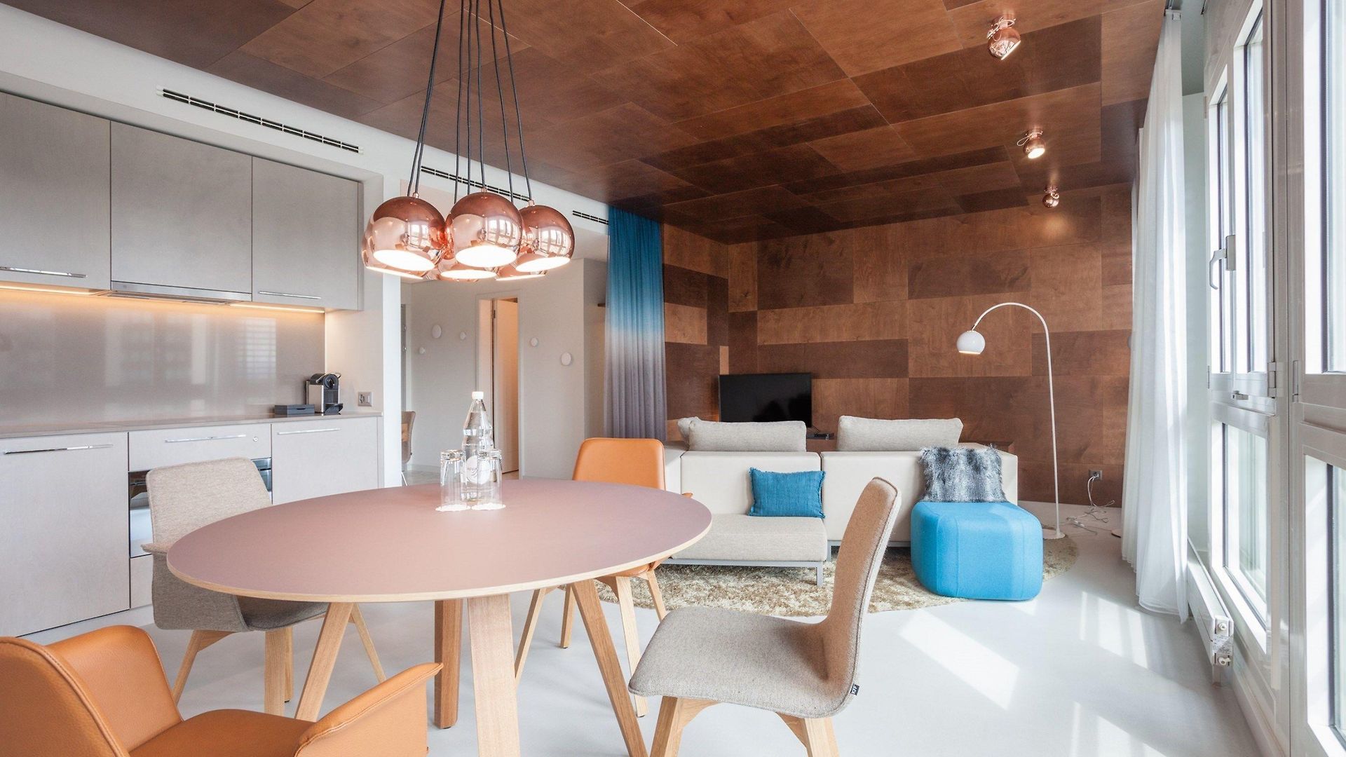 Ema House Hotel