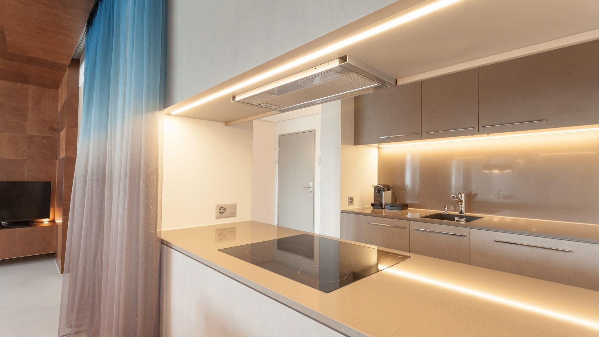 Ema House