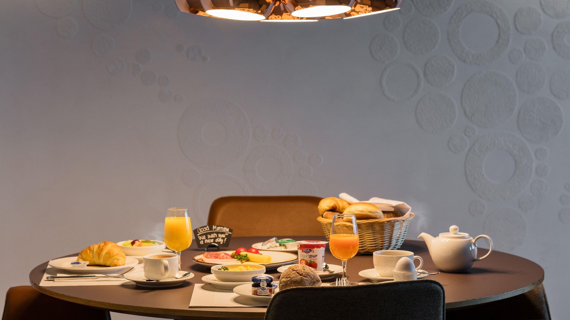 Ema House Hotel 4*