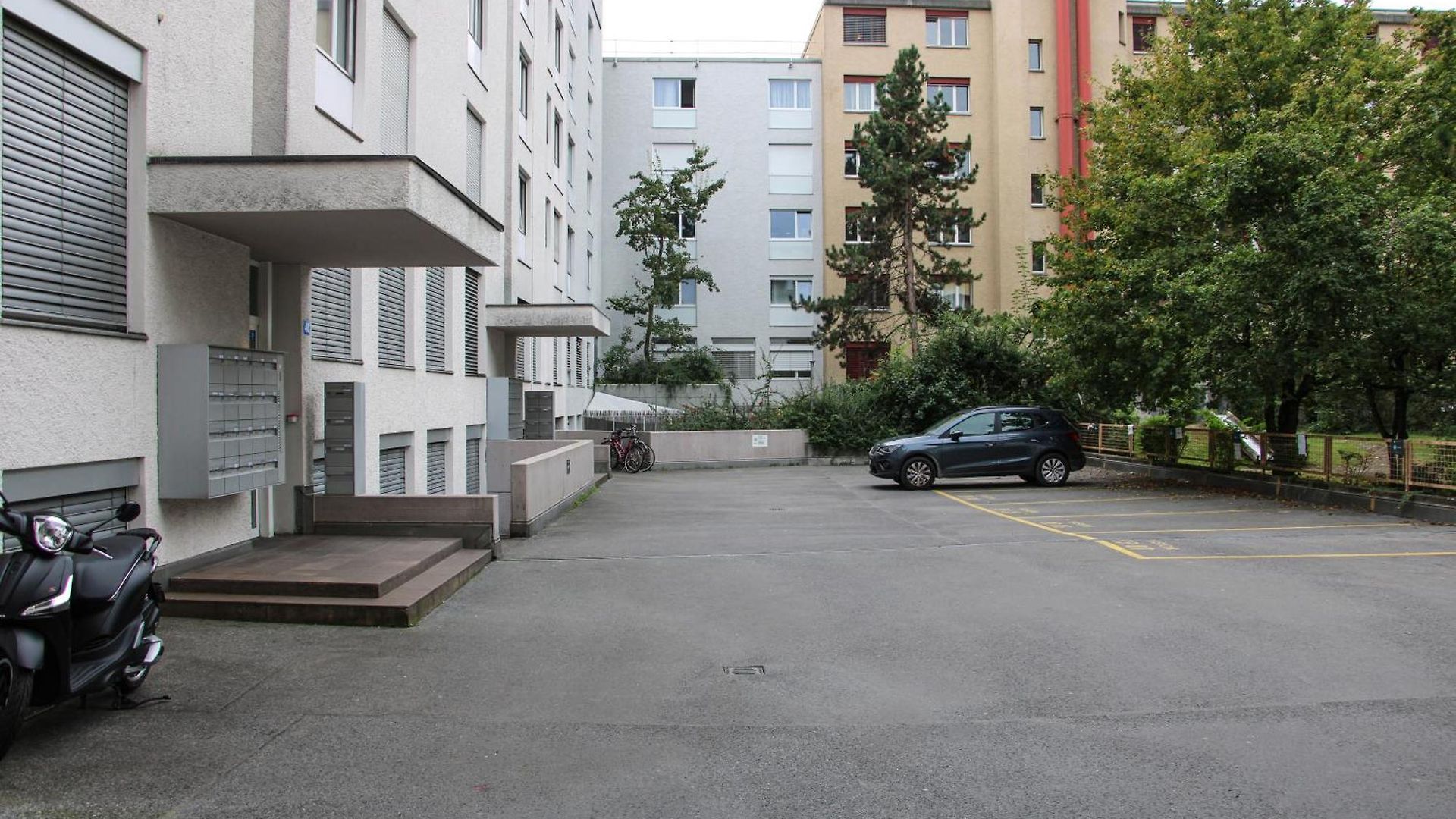 Visionapartments Binzmühlestrasse 50 - Self Check-in Apartment Zürich