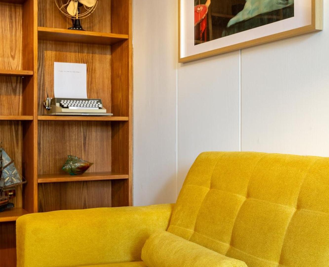 Retro 2 King Beds&sofa Bed Hb * Zürich