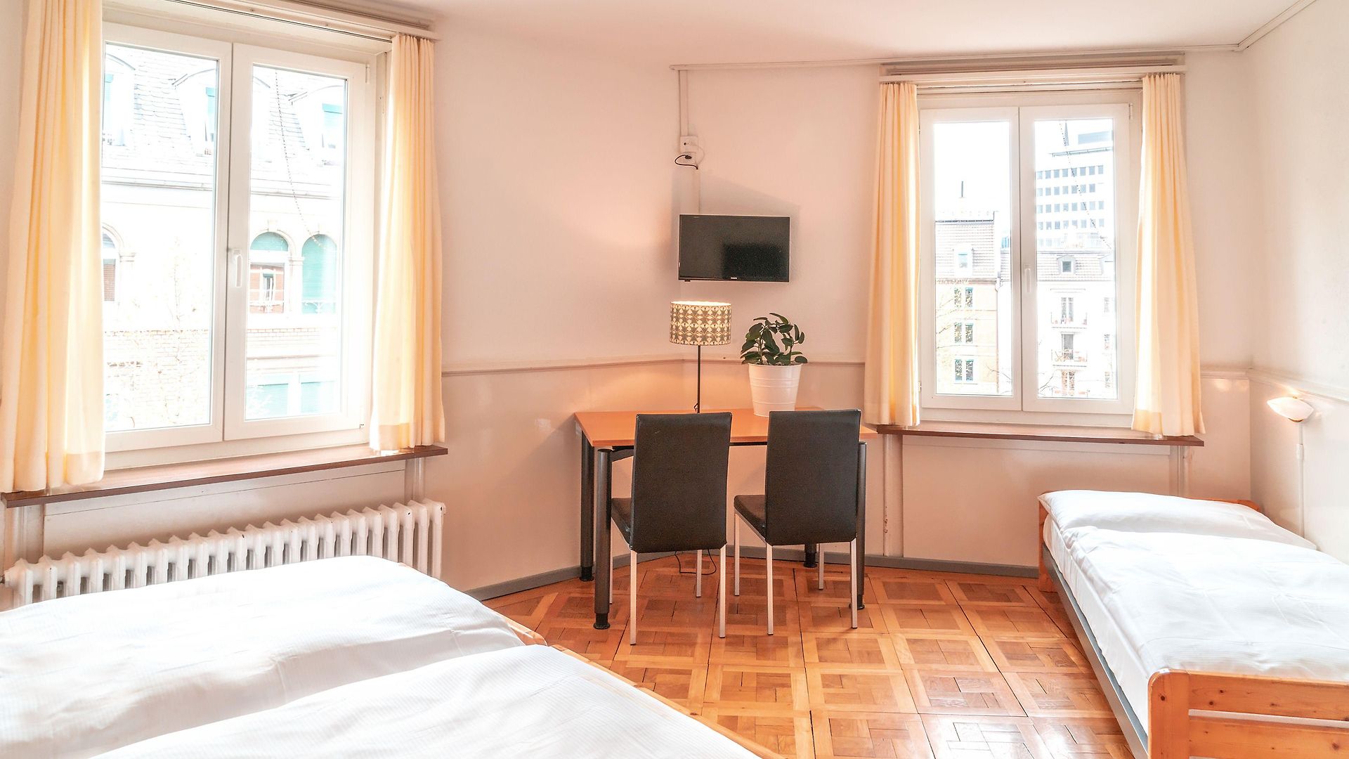 Saint Georges Hotel 2*