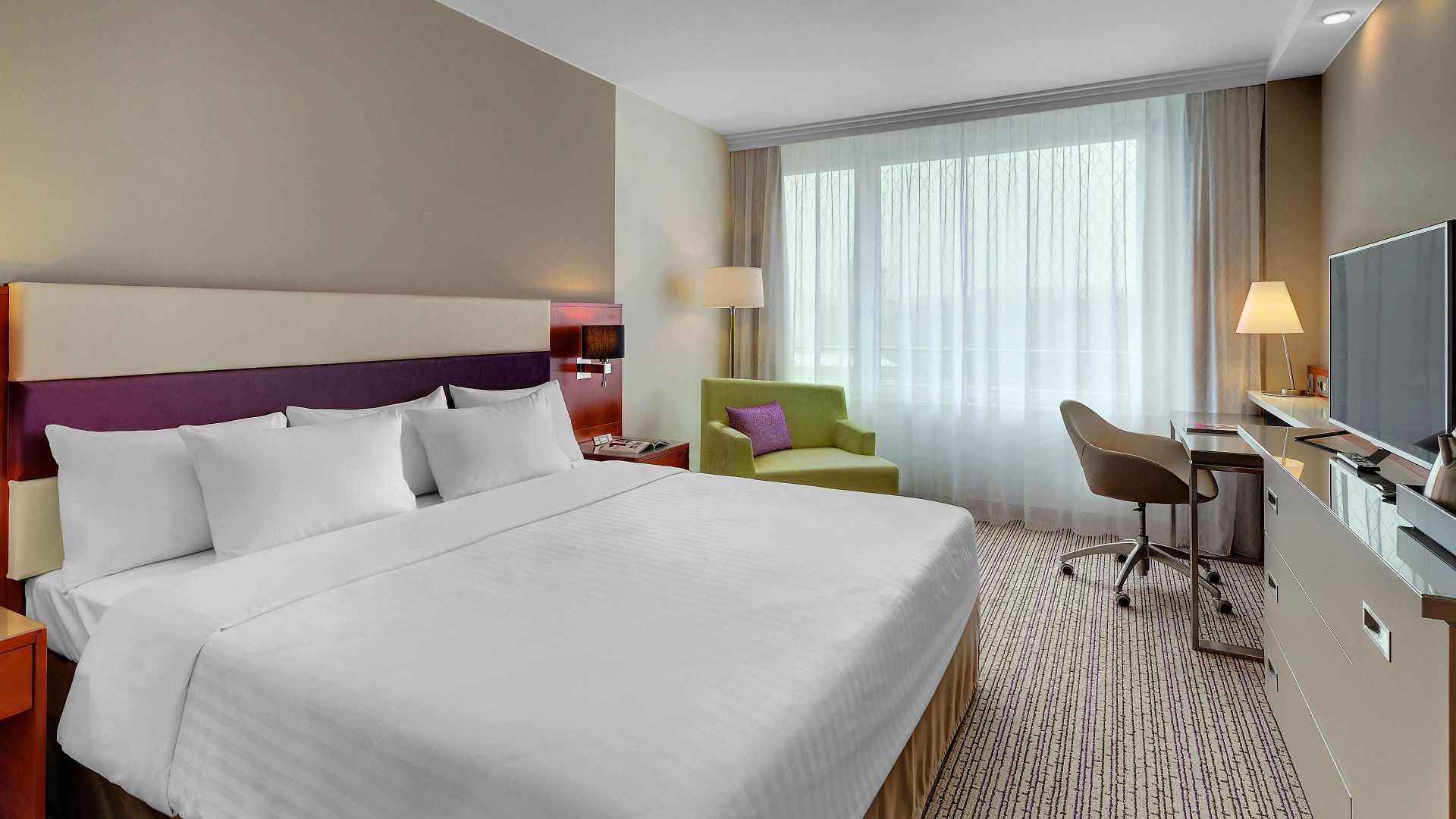 Courtyard By Marriott North Hotel 4*