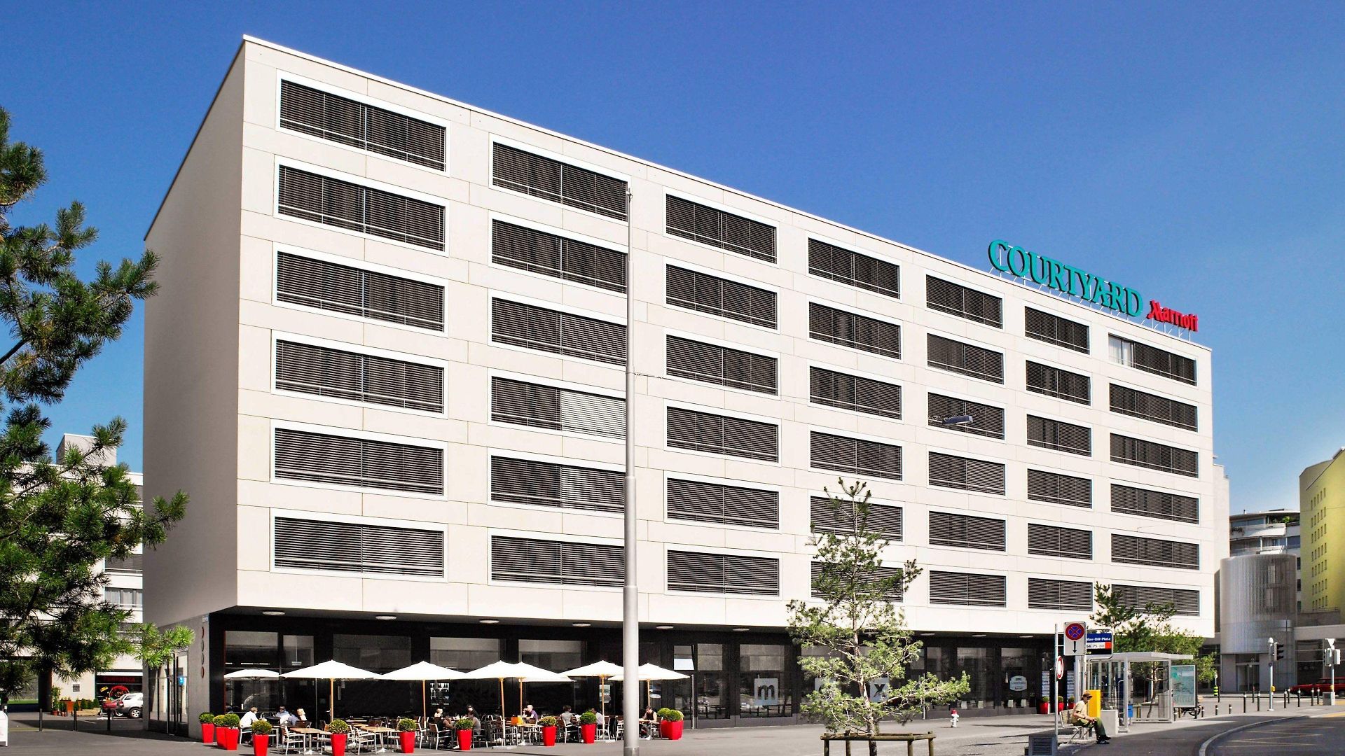 Hotel Courtyard By Marriott North