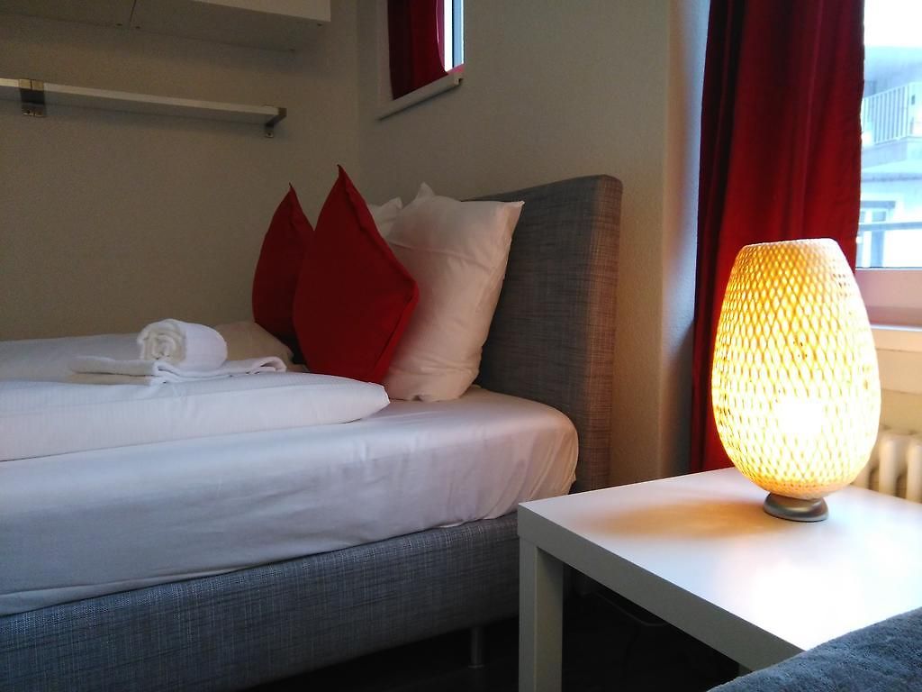 Inside Five 3*