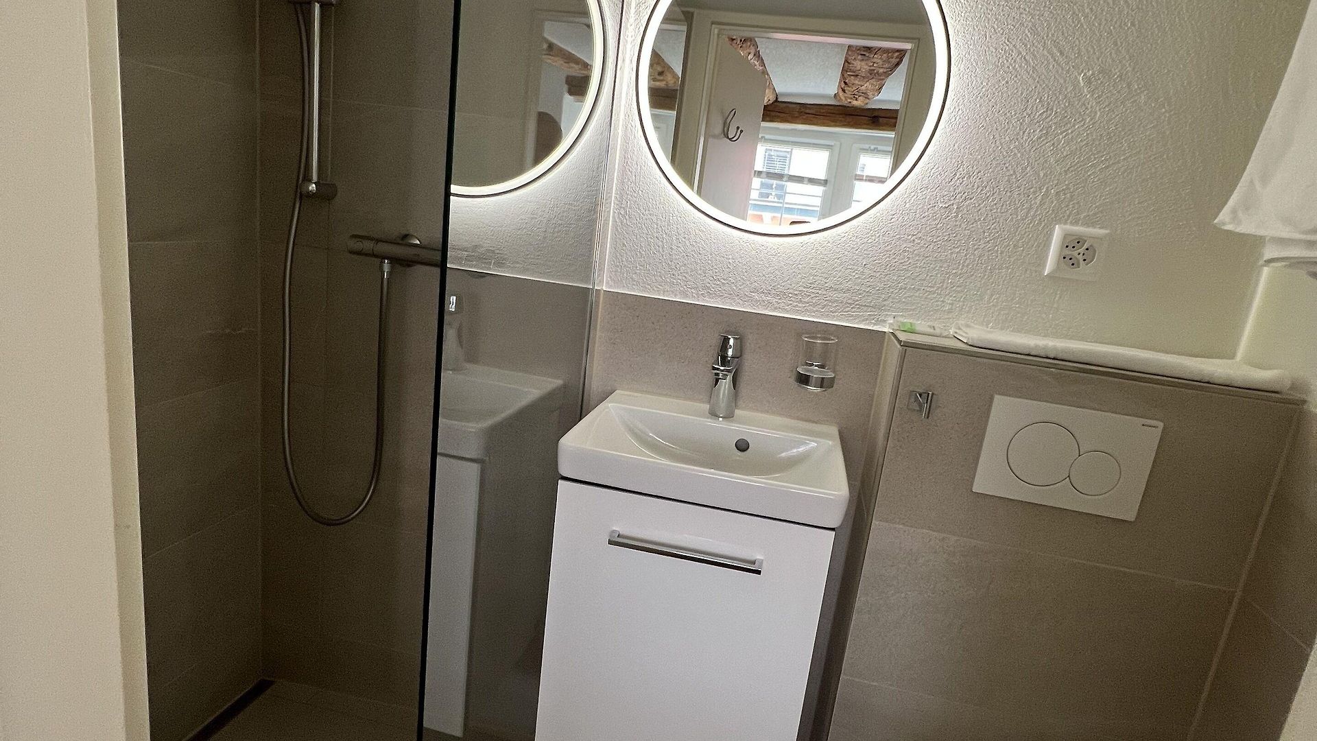 Hotel Statthotel 3*