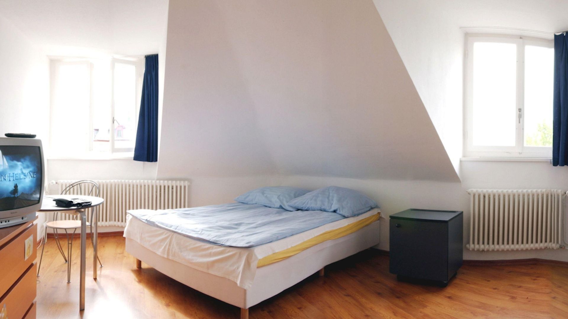 Swiss Star California - Self Check-in Apartment