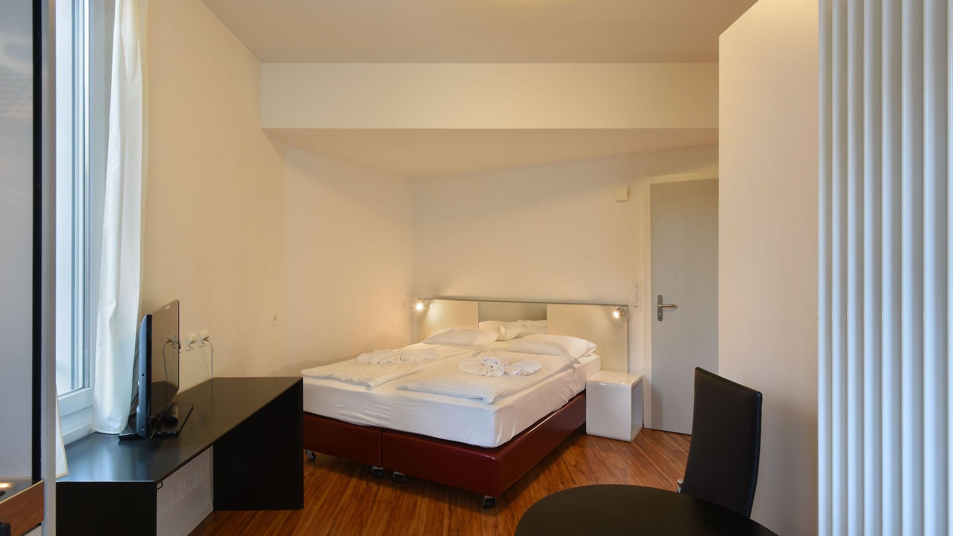 Apartment Swiss Star California - Self Check-in
