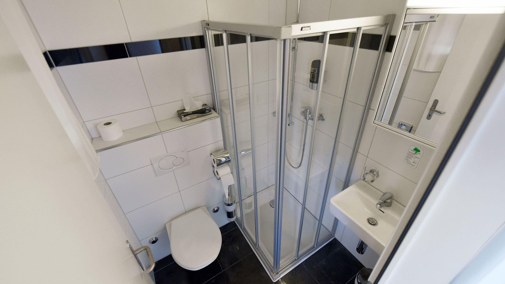 Apartment Swiss Star California - Self Check-in Zurich