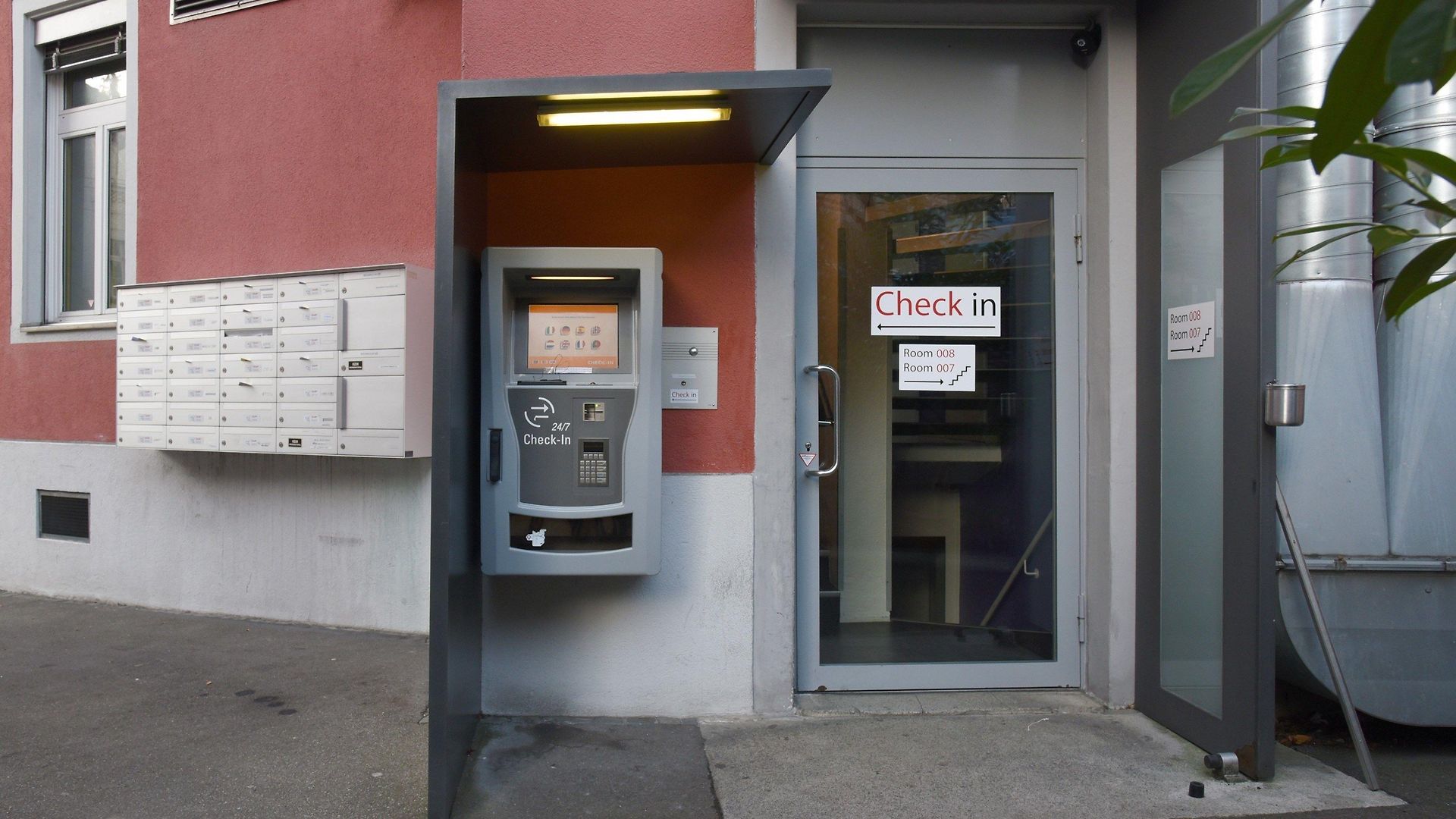 Apartment Swiss Star California - Self Check-in *