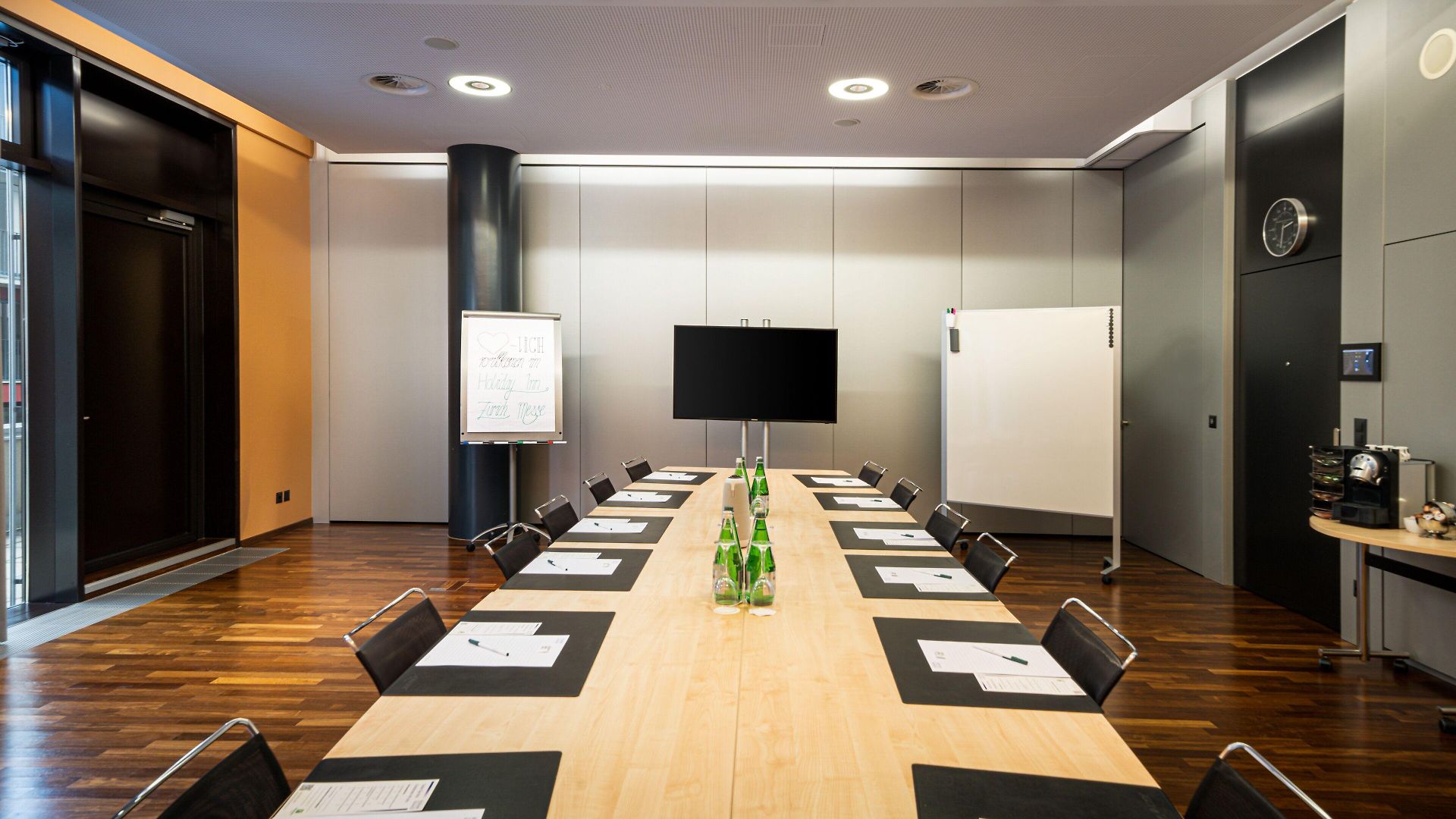 Hotel Messe, An Ihg Zürich