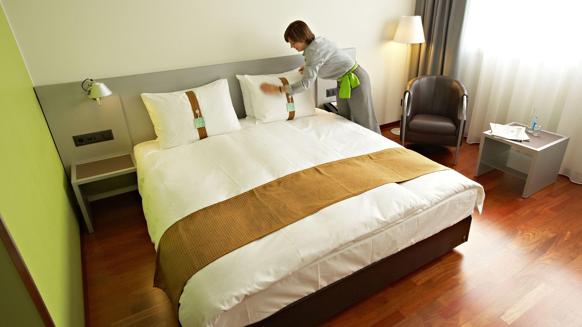 Messe, An Ihg 4* Zürich