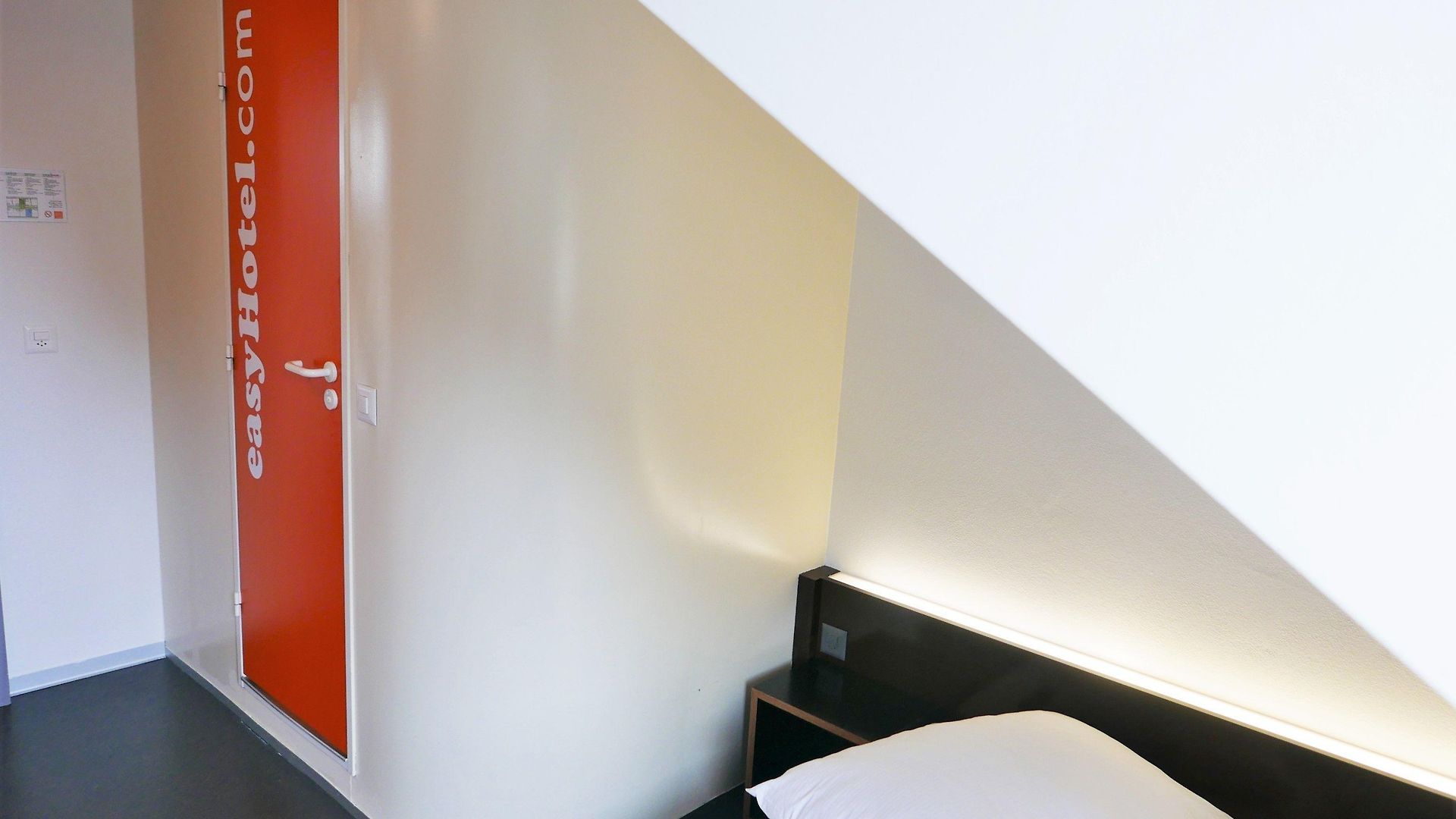 Easyhotel Centre 2* Zürich