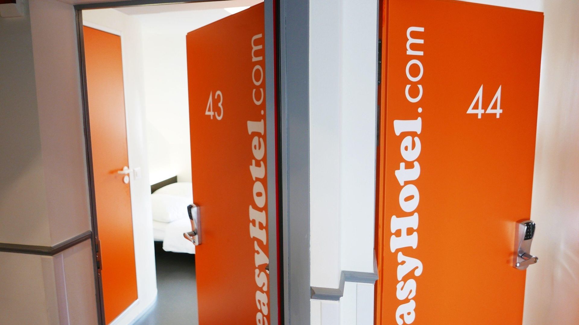 Easyhotel Centre