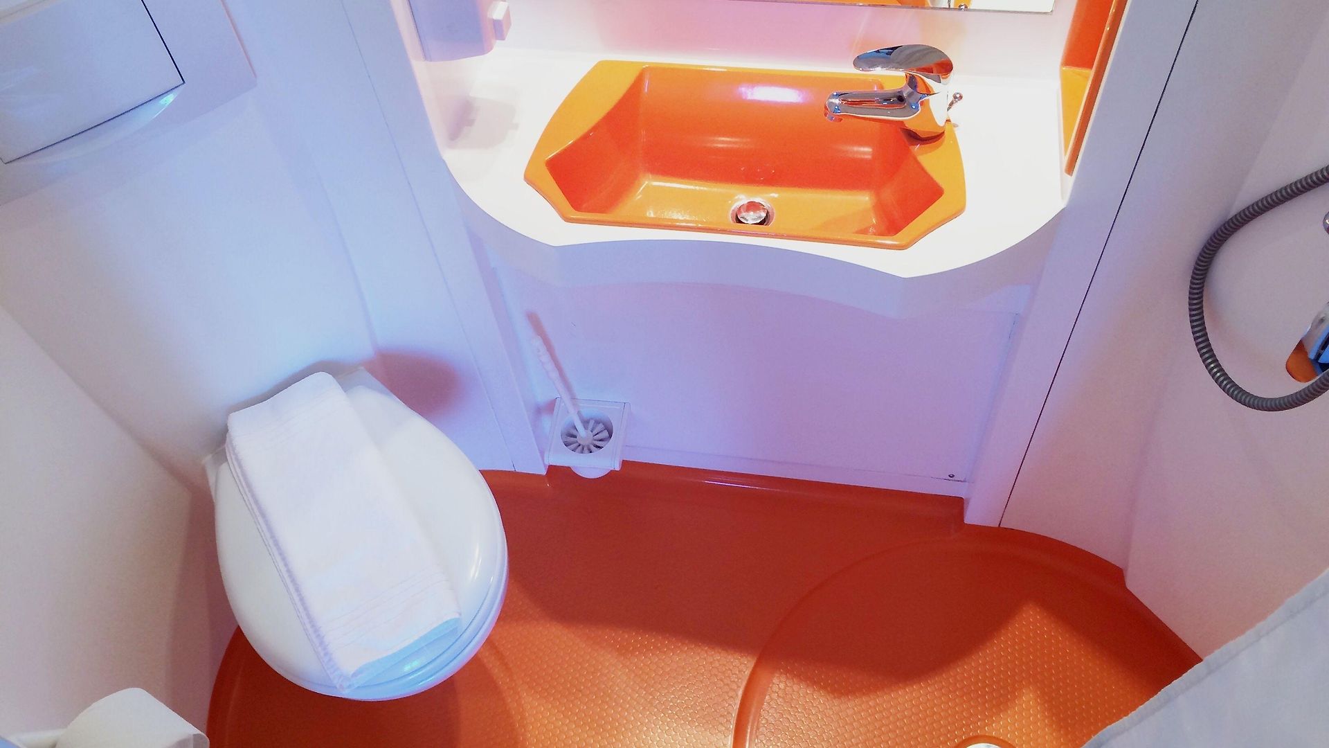 Easyhotel Centre Hotel 2*