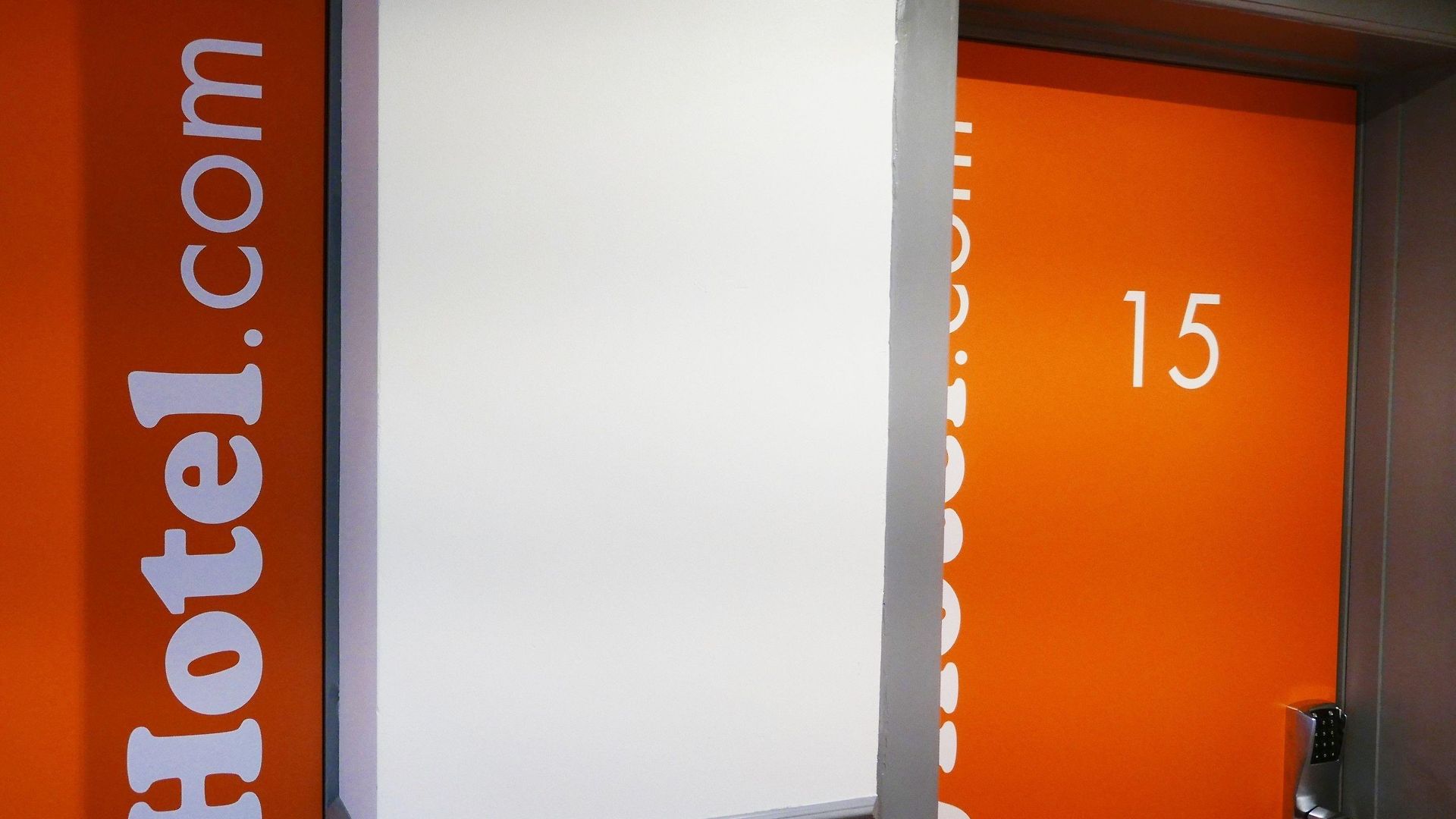 Easyhotel Centre Hotel