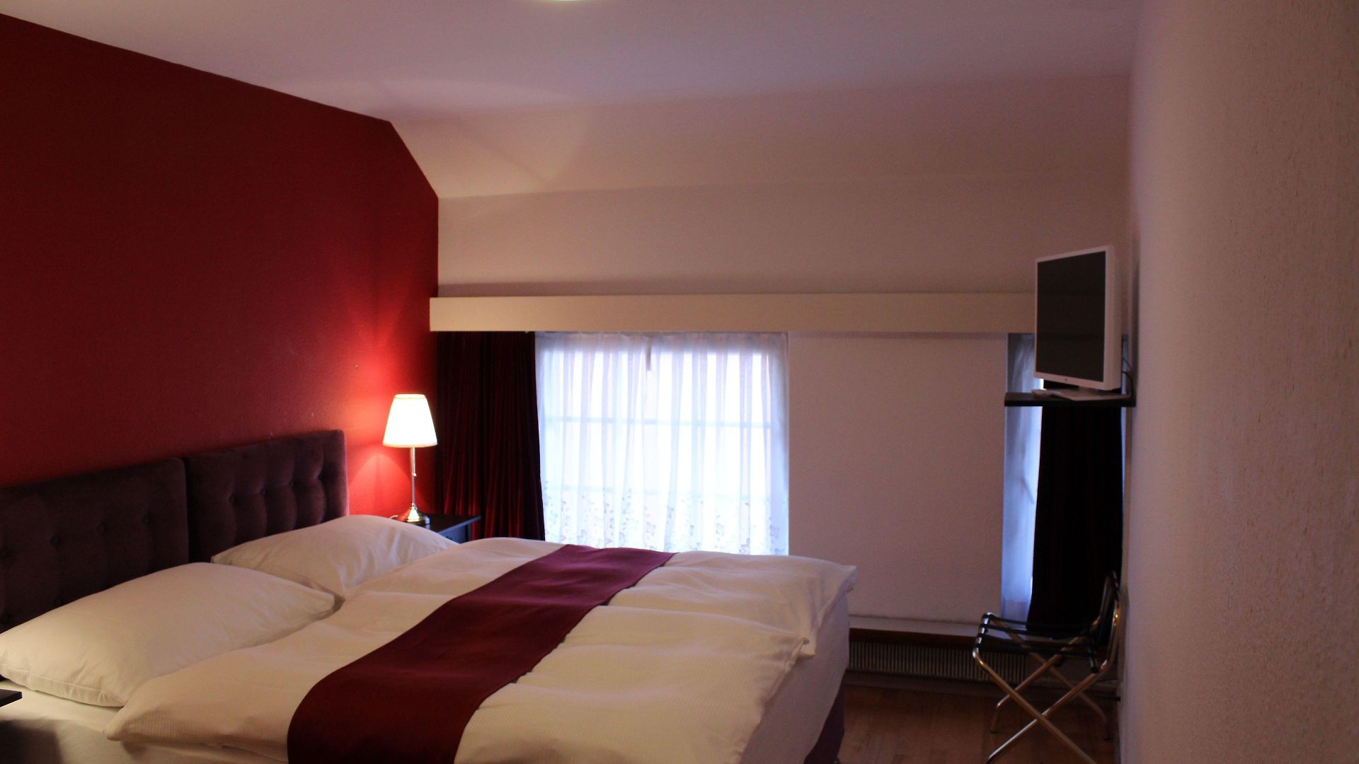 Hotel Center - Bellevue