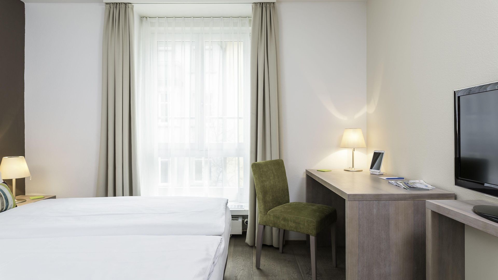 Platzhirsch - Downtown Boutique & Sushi Lounge Hotel
