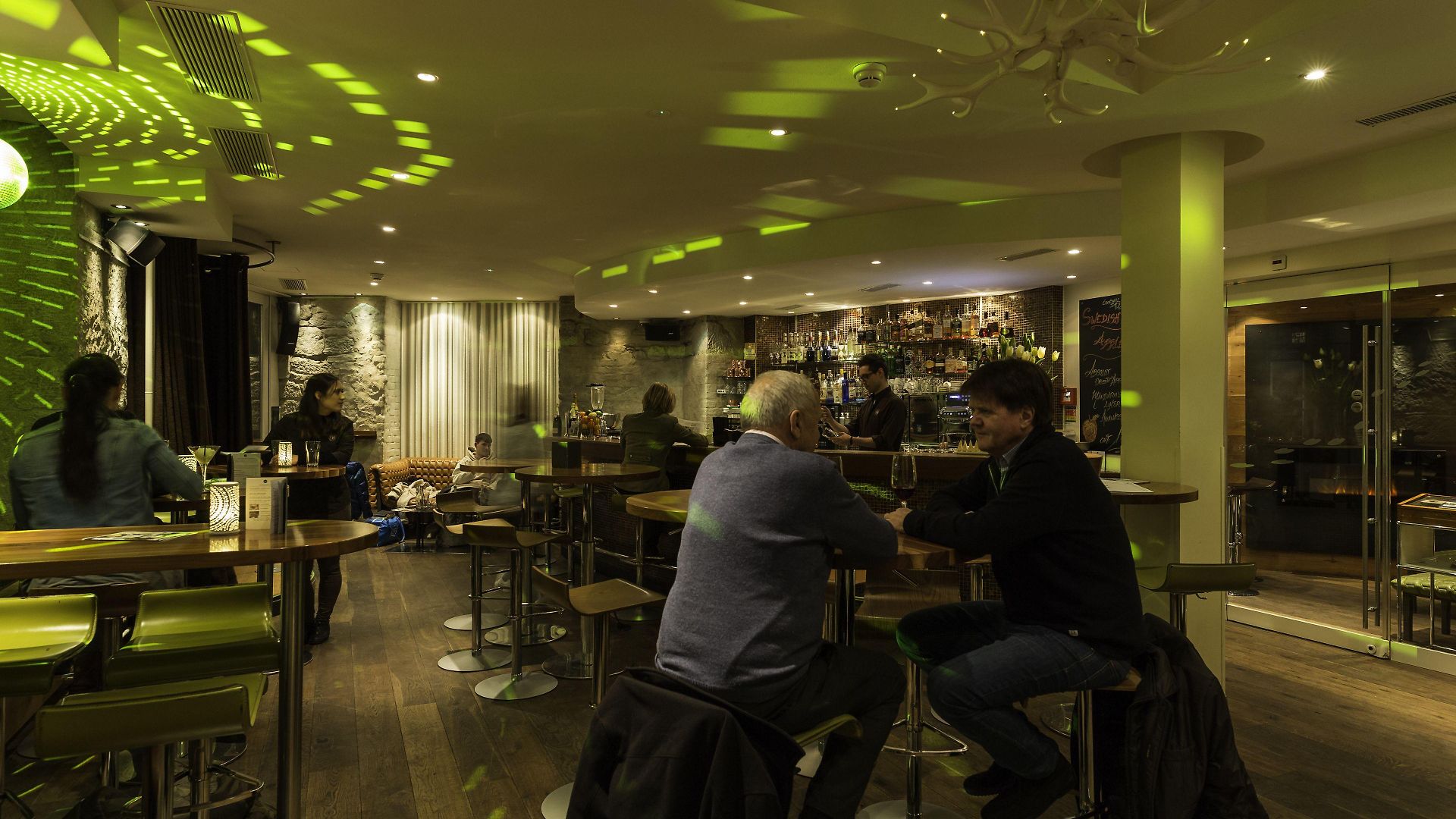 Hotel Platzhirsch - Downtown Boutique & Sushi Lounge 3*