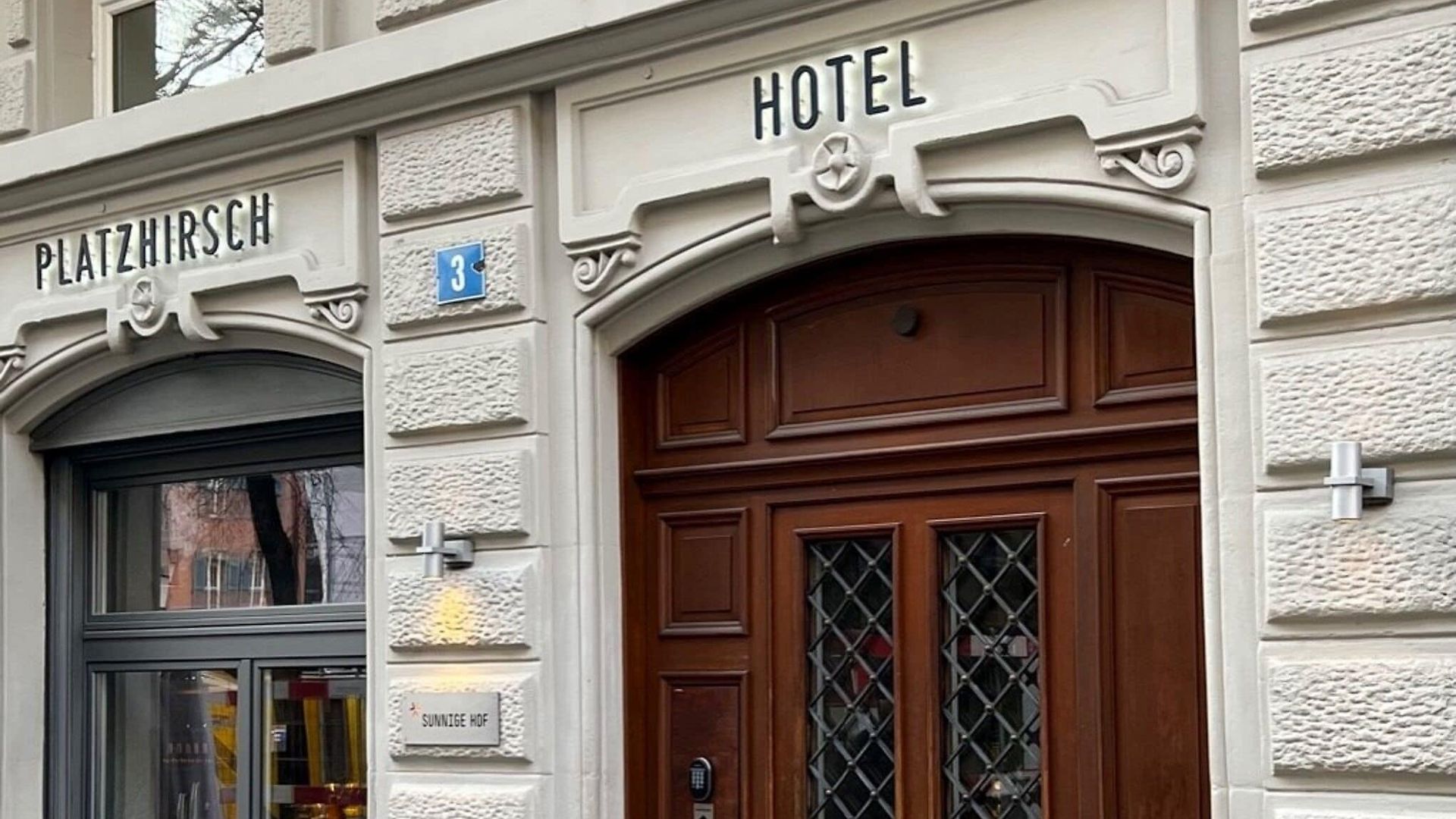 Platzhirsch - Downtown Boutique & Sushi Lounge 3* Zürich