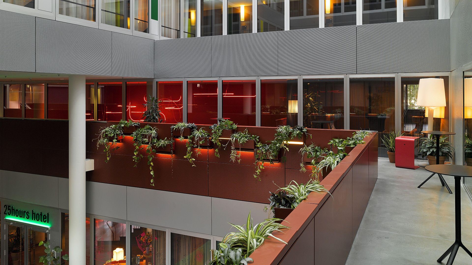 25hours West Hotel 4*