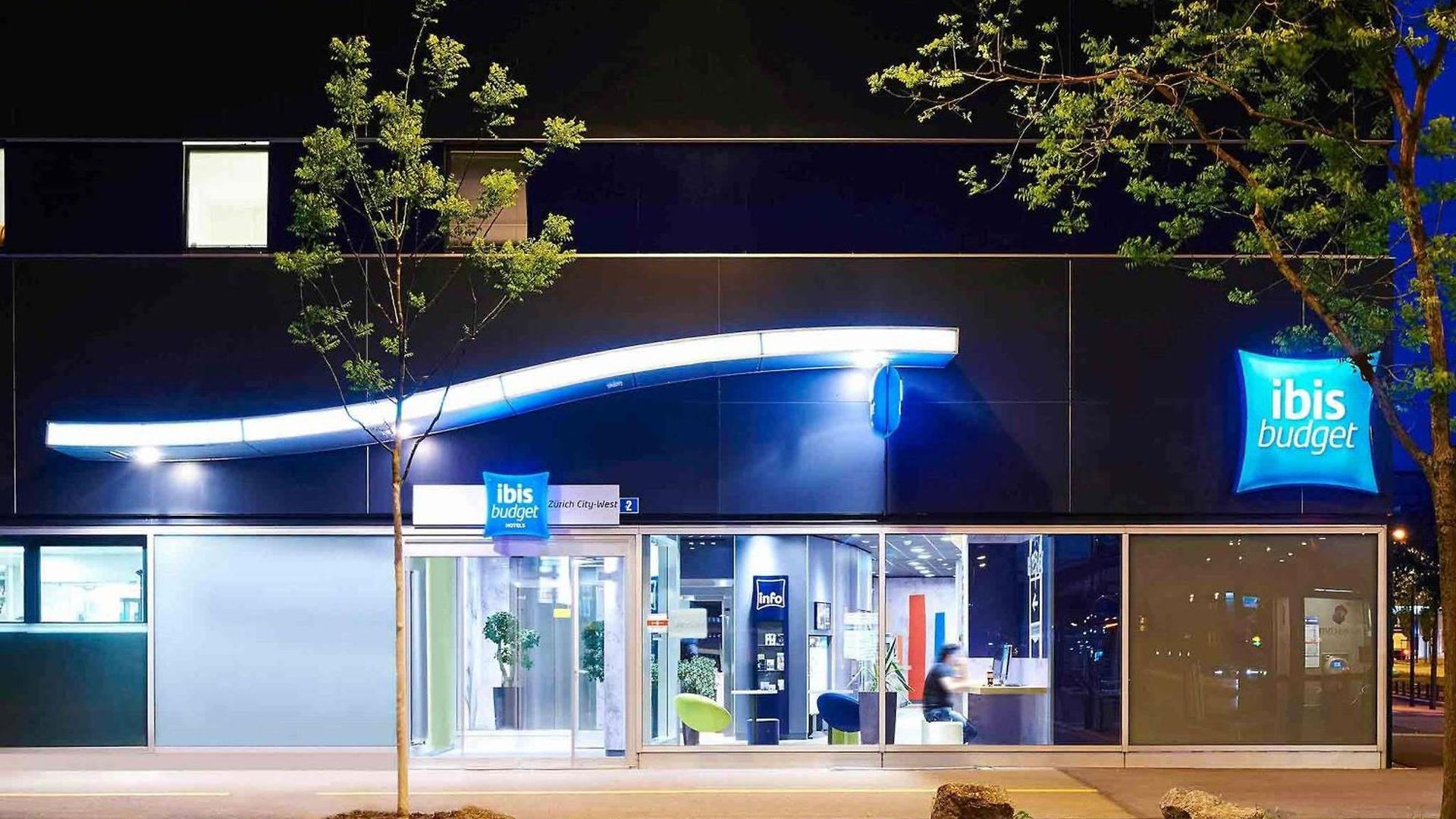 Ibis Budget West Hotel