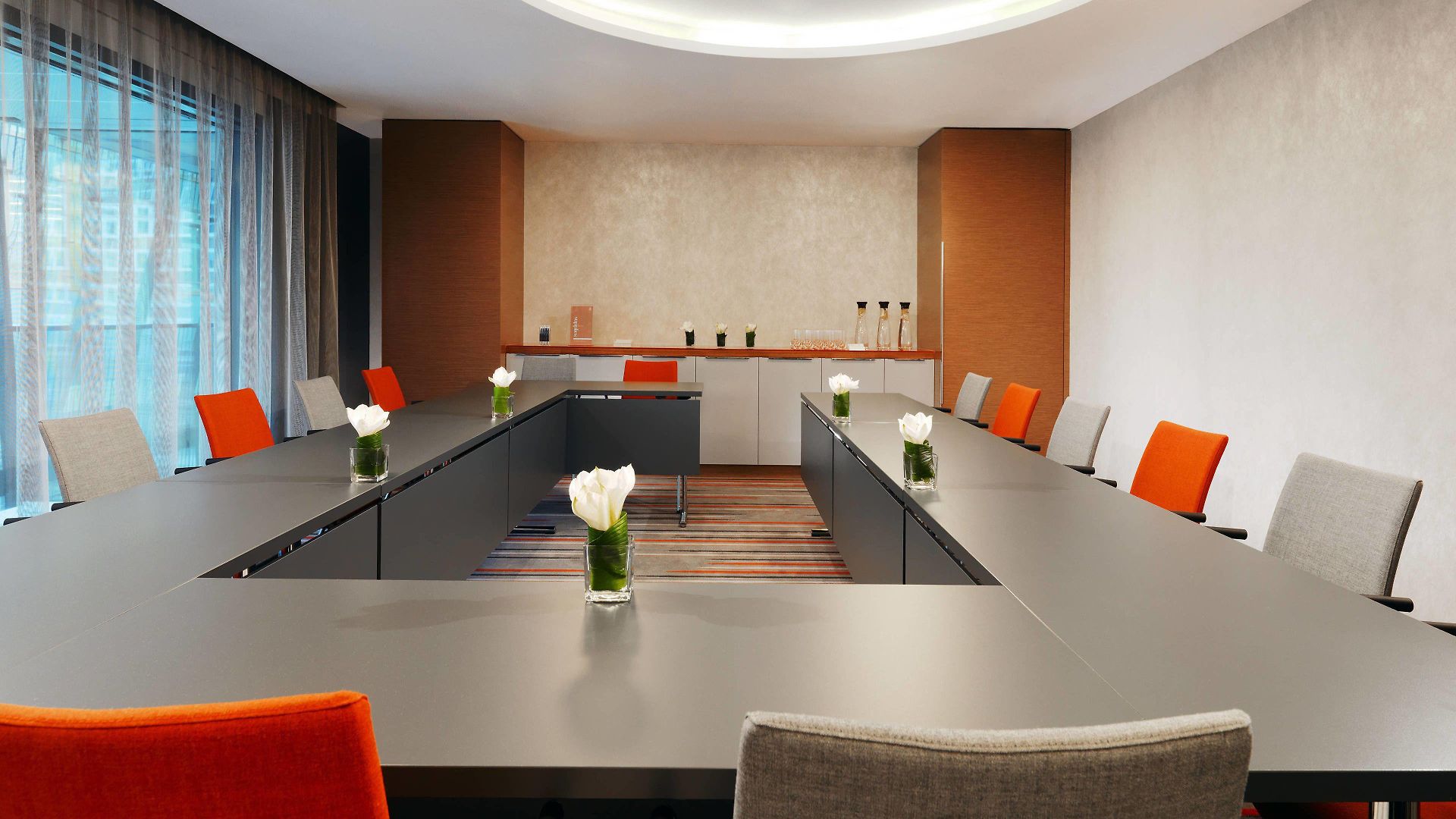 Sheraton Hotel 4*