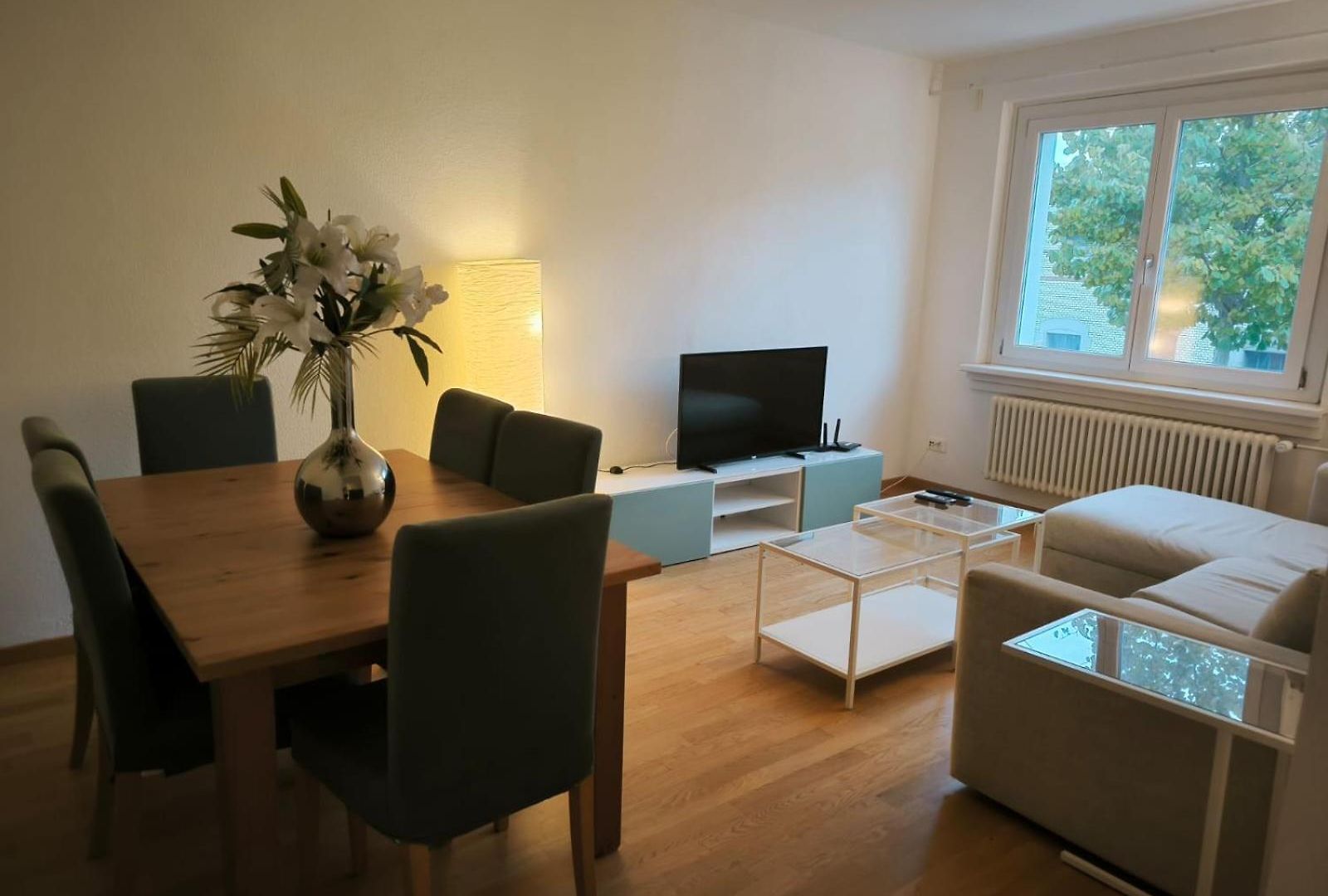 Apartment In West-eichbuehlstr 62-68 *