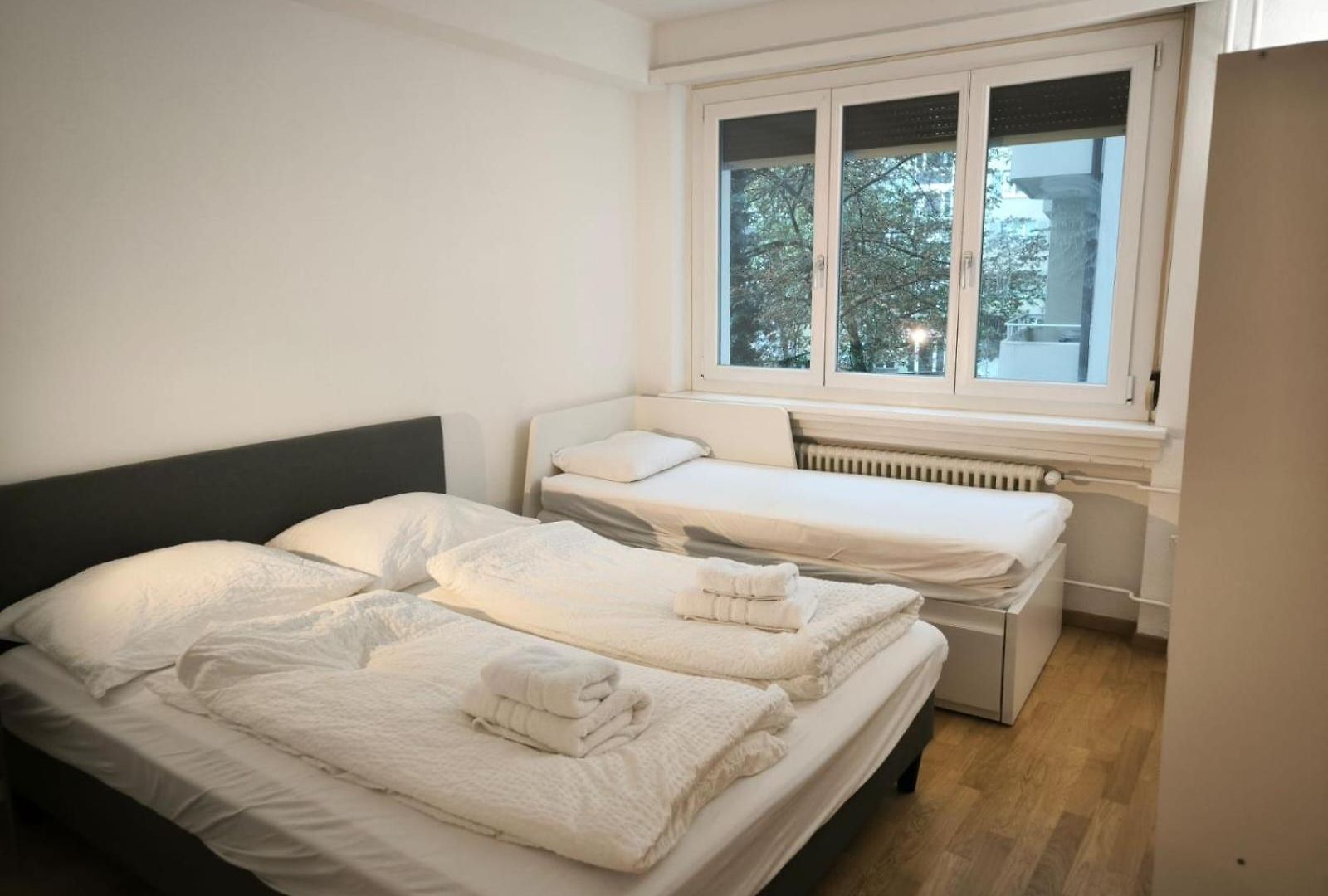 Apartment In West-eichbuehlstr 62-68 Zurich