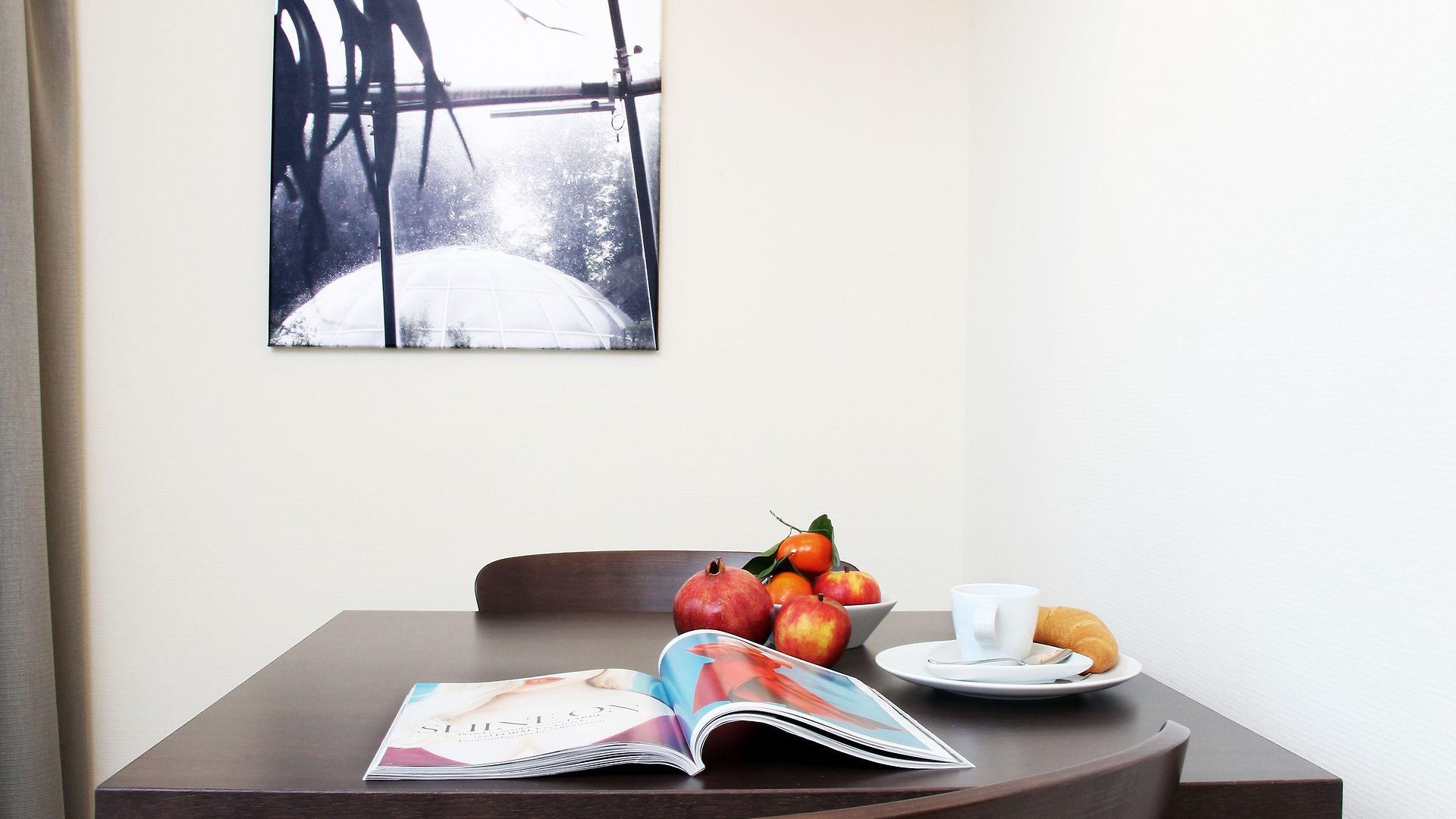 - Kieselgasse 4* Zurich