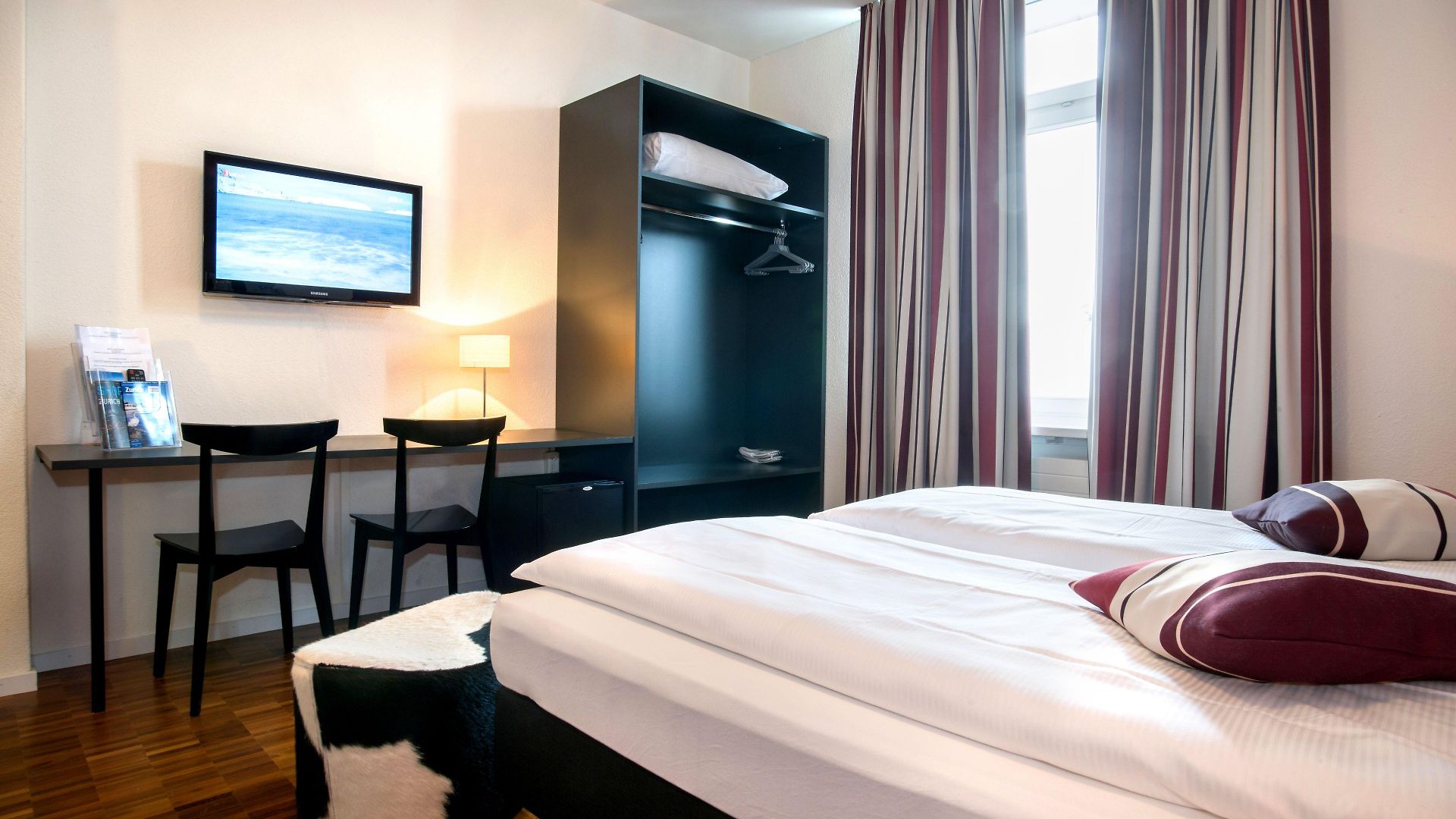 Hotel Hottingen - Near Old Town And 3*