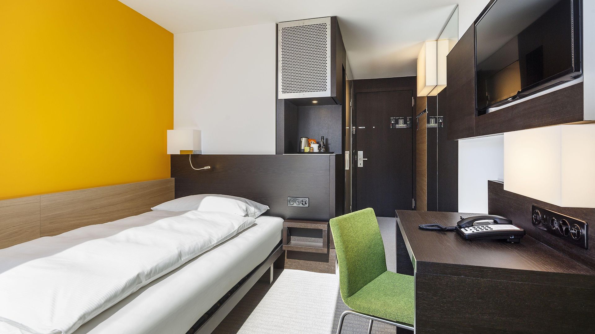 Züri By Fassbind Hotel