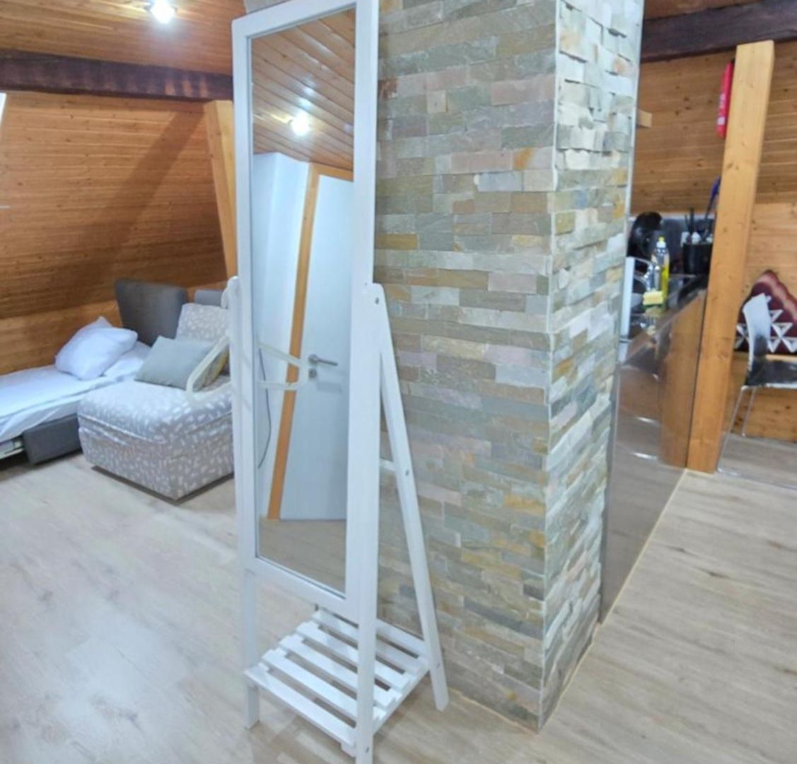 Attic Loft With Rooftop Terrace!
