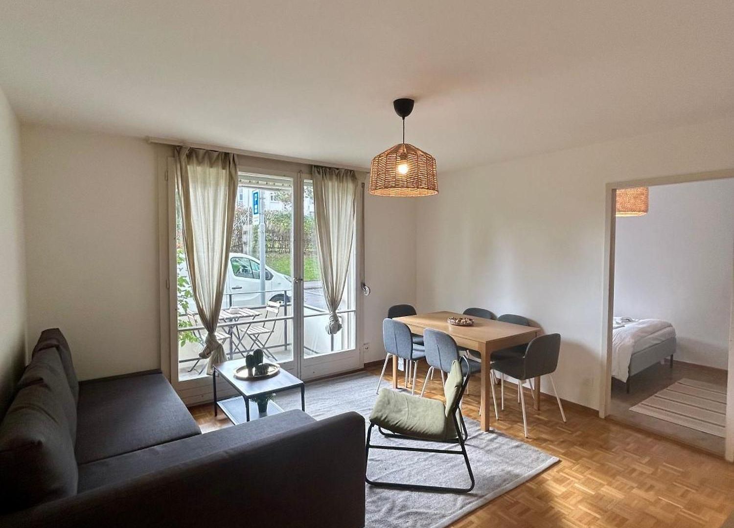 Basic Flat With Balcony In * Zürich